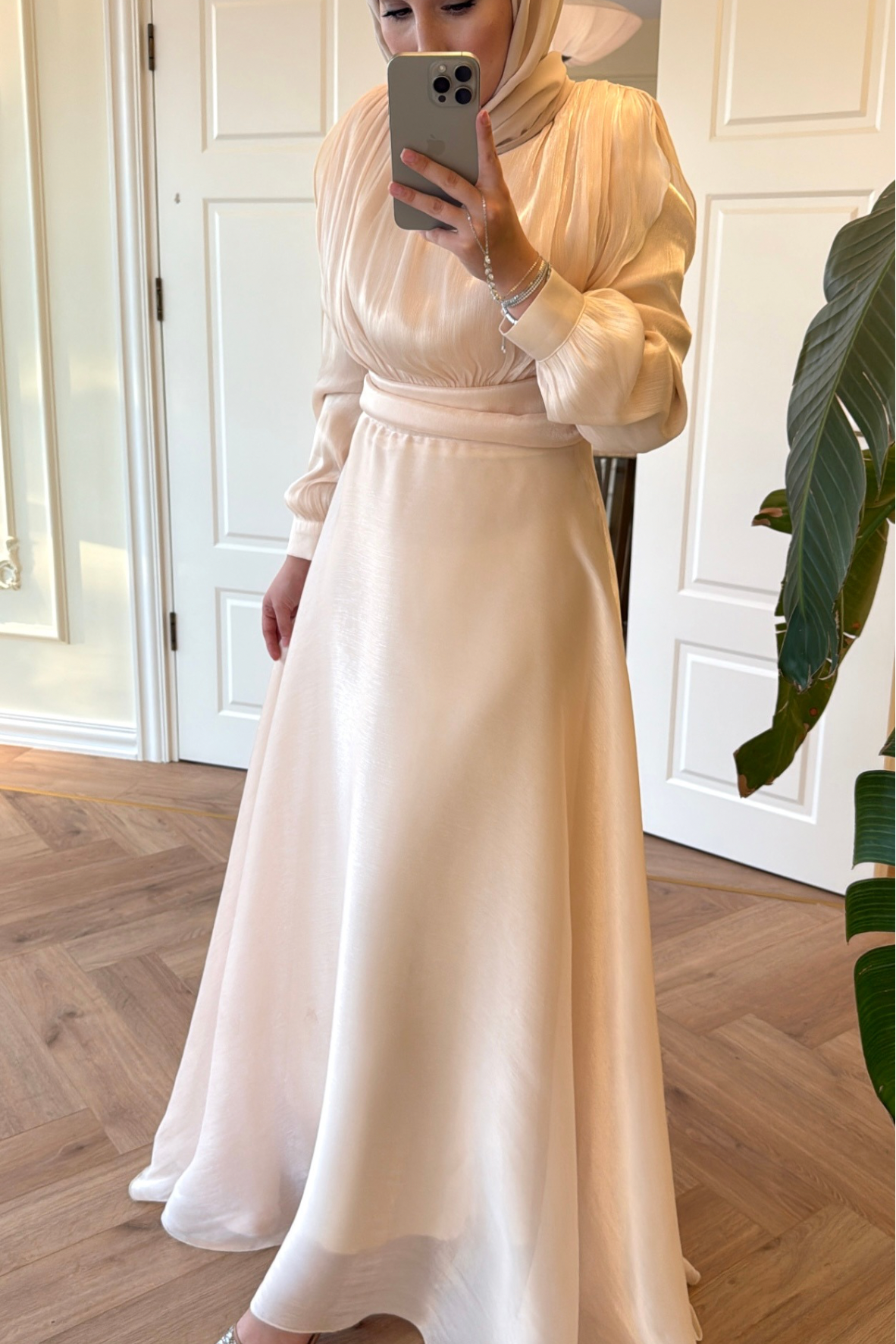 Lidya Simli Organze Abiye Elbise - Bej-26045