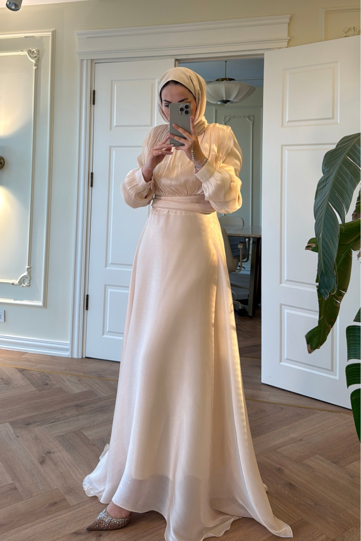Lidya Simli Organze Abiye Elbise - Bej-26045