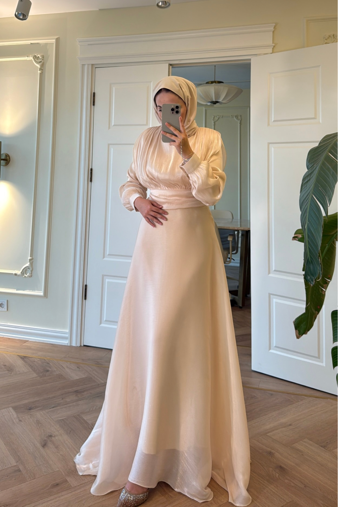 Lidya Simli Organze Abiye Elbise - Bej-26045