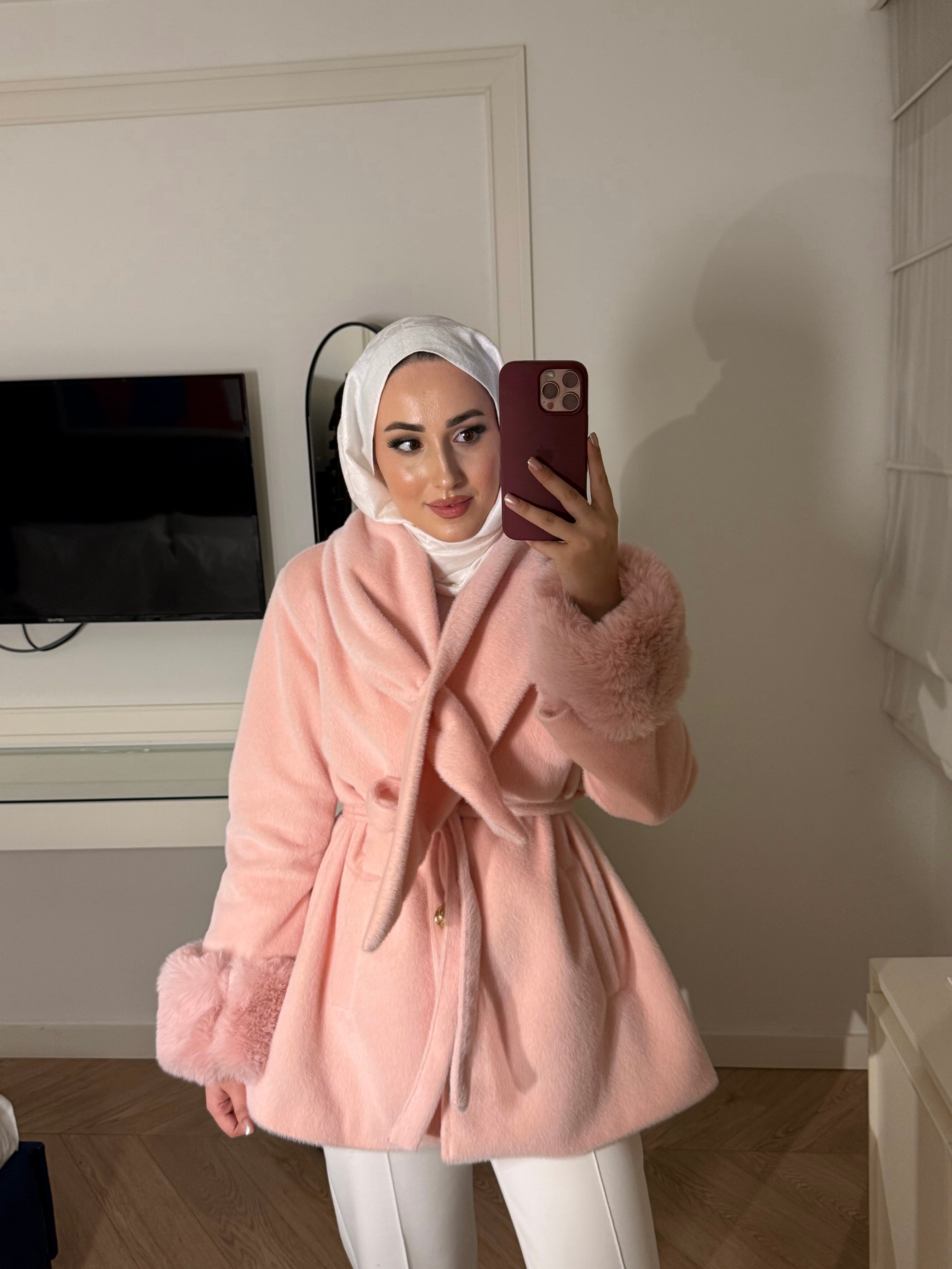 Liora Yaka Fiyonklu Kürklü Kaşe - Pembe-6912