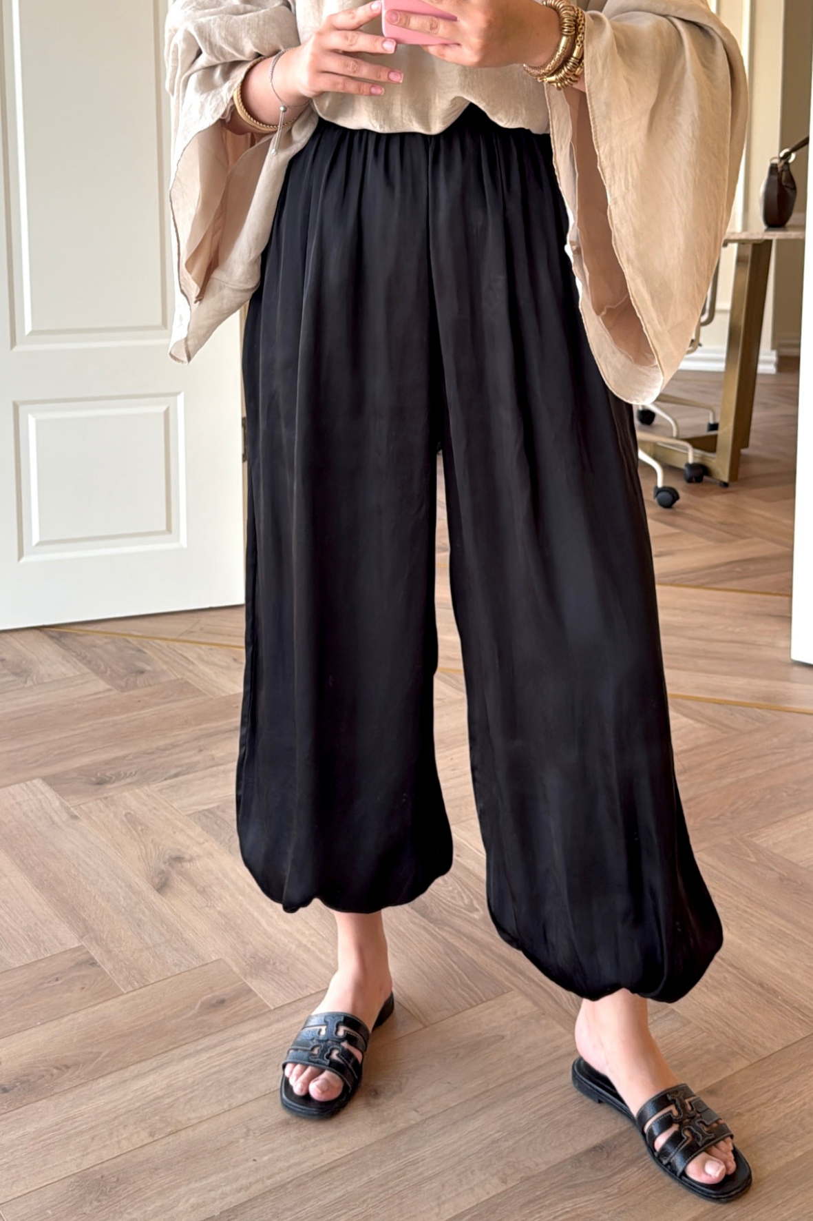 Pileli Saten Şalvar Pantolon - Siyah-9976