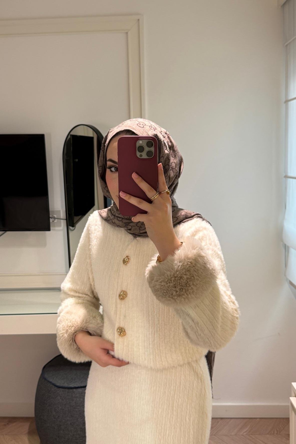Triko Detay Kürklü Takım - Ekru-6970