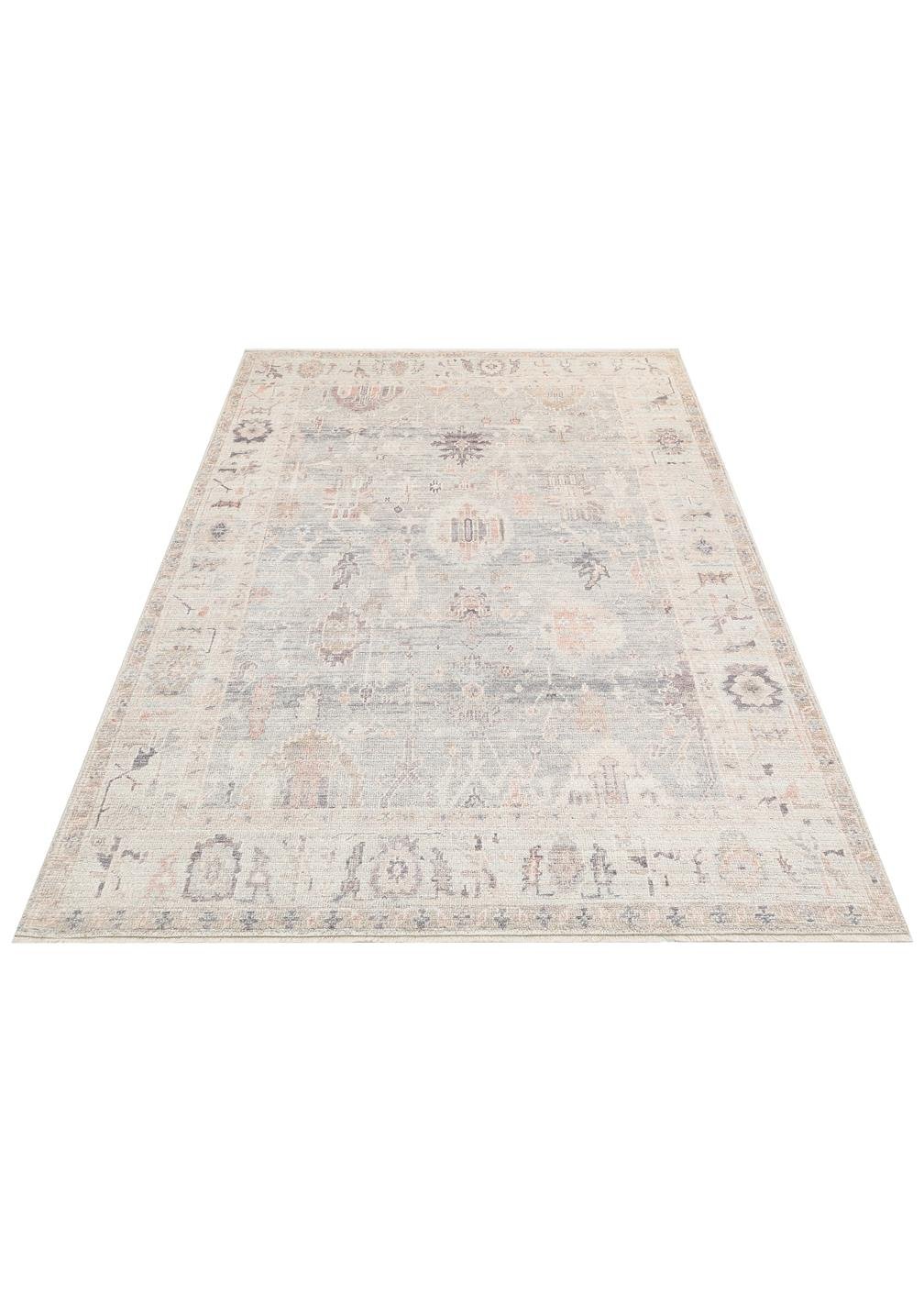 Pastel Tonlara Sahip Vintage Desenli Şık Halı