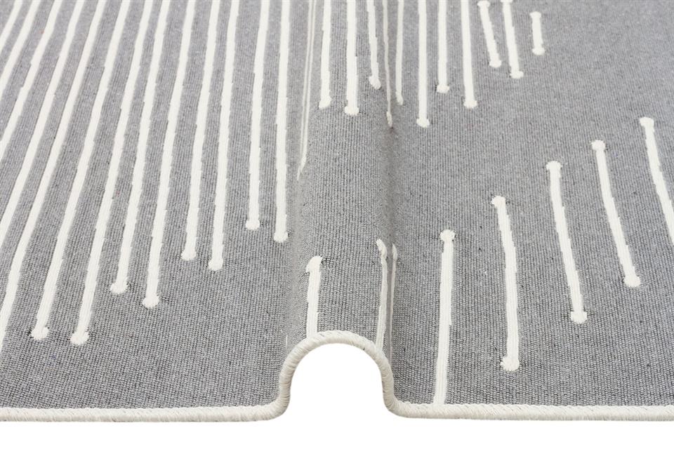 Yıkanabilir Çift Taraflı Modern Desenli Dokuma Kilim