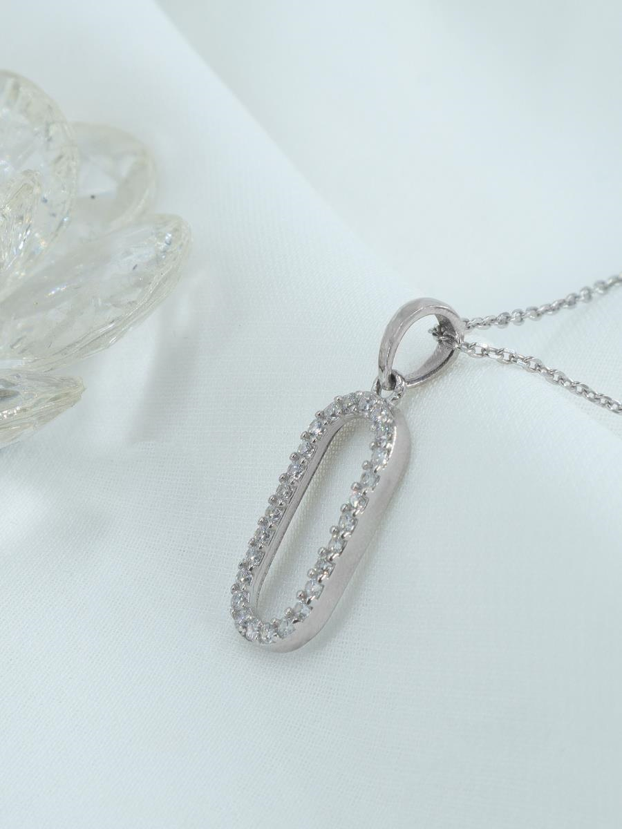 Oval Açık Taşlı Kolye