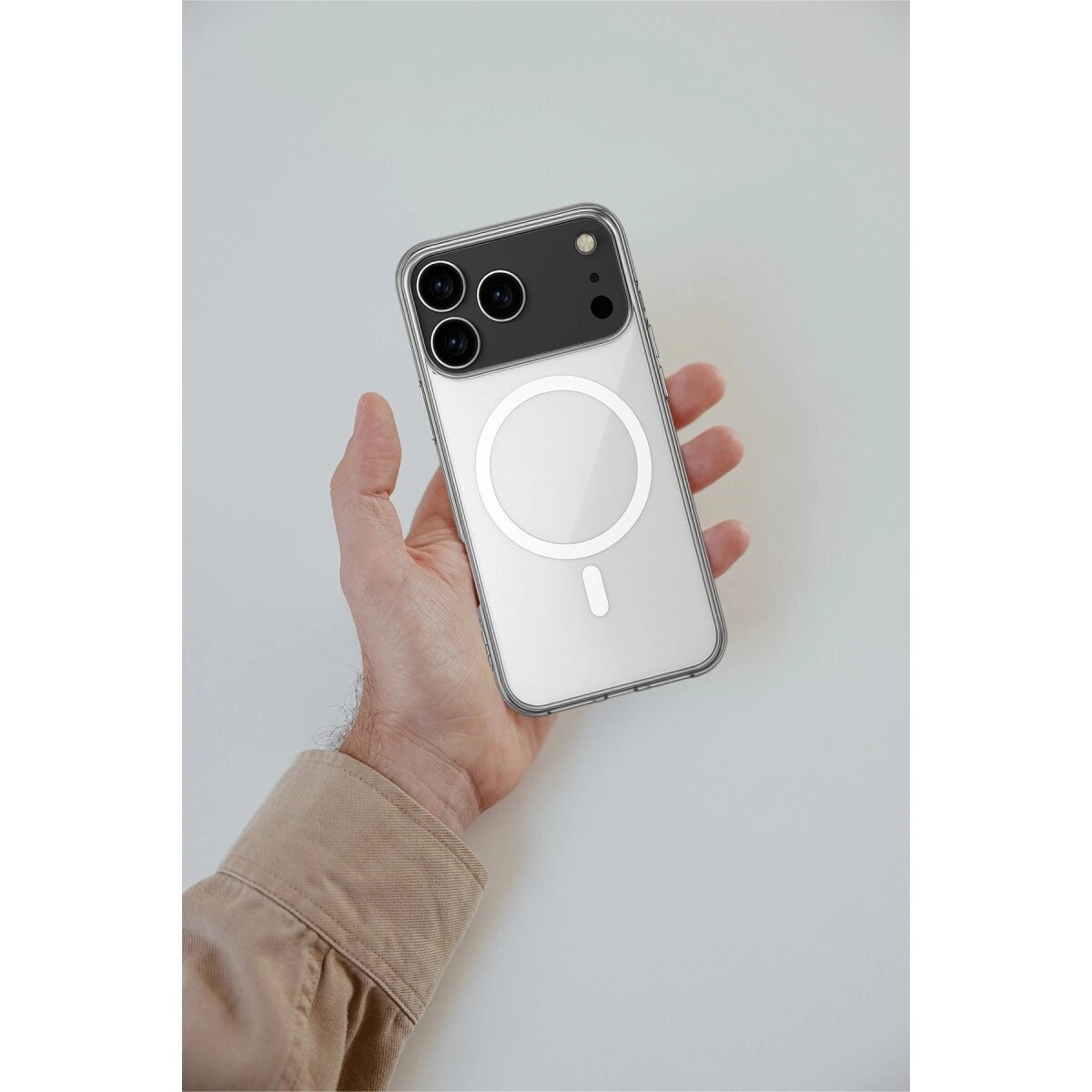 Apple İphone 17 Pro Max Kılıf Magneticsafe Şeffaf Silikon - Şeffaf
