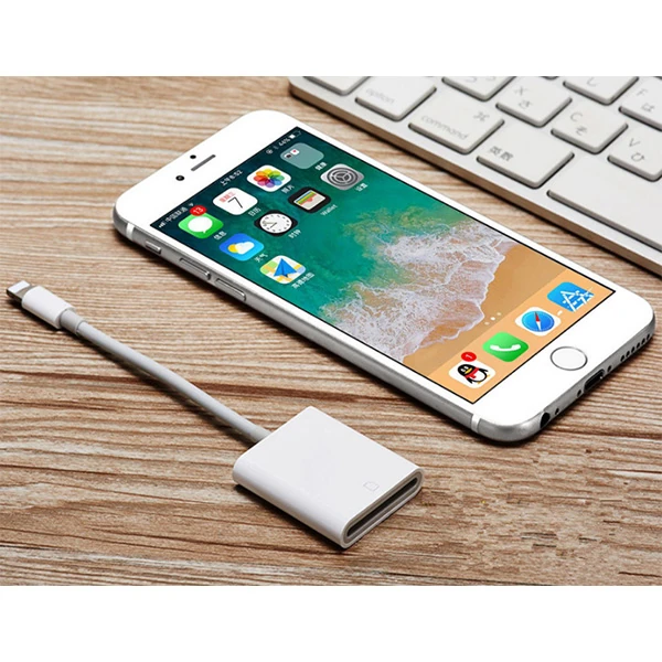 İPhone/İPad Lightning To SD Kart Hafıza Kart Adaptörü NK105-(1903)