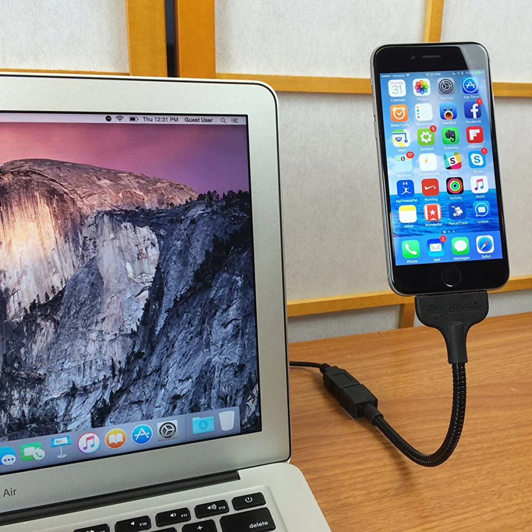 Lazy Acrobat Metal Usb Stand Type-C-(1903)