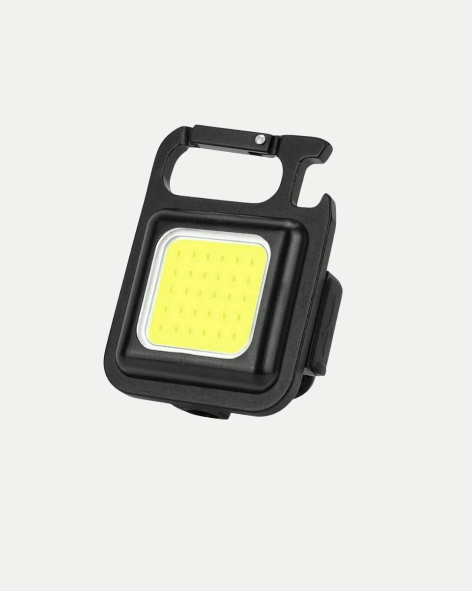 LED Mini Anahtarlık Fener – 1000 Lümen Güçlü Işık ve USB Type-C Şarjlı