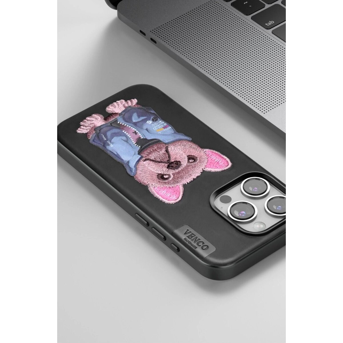 Venco İphone 15 Pro Max Cute Desenli Kapak - Siyah