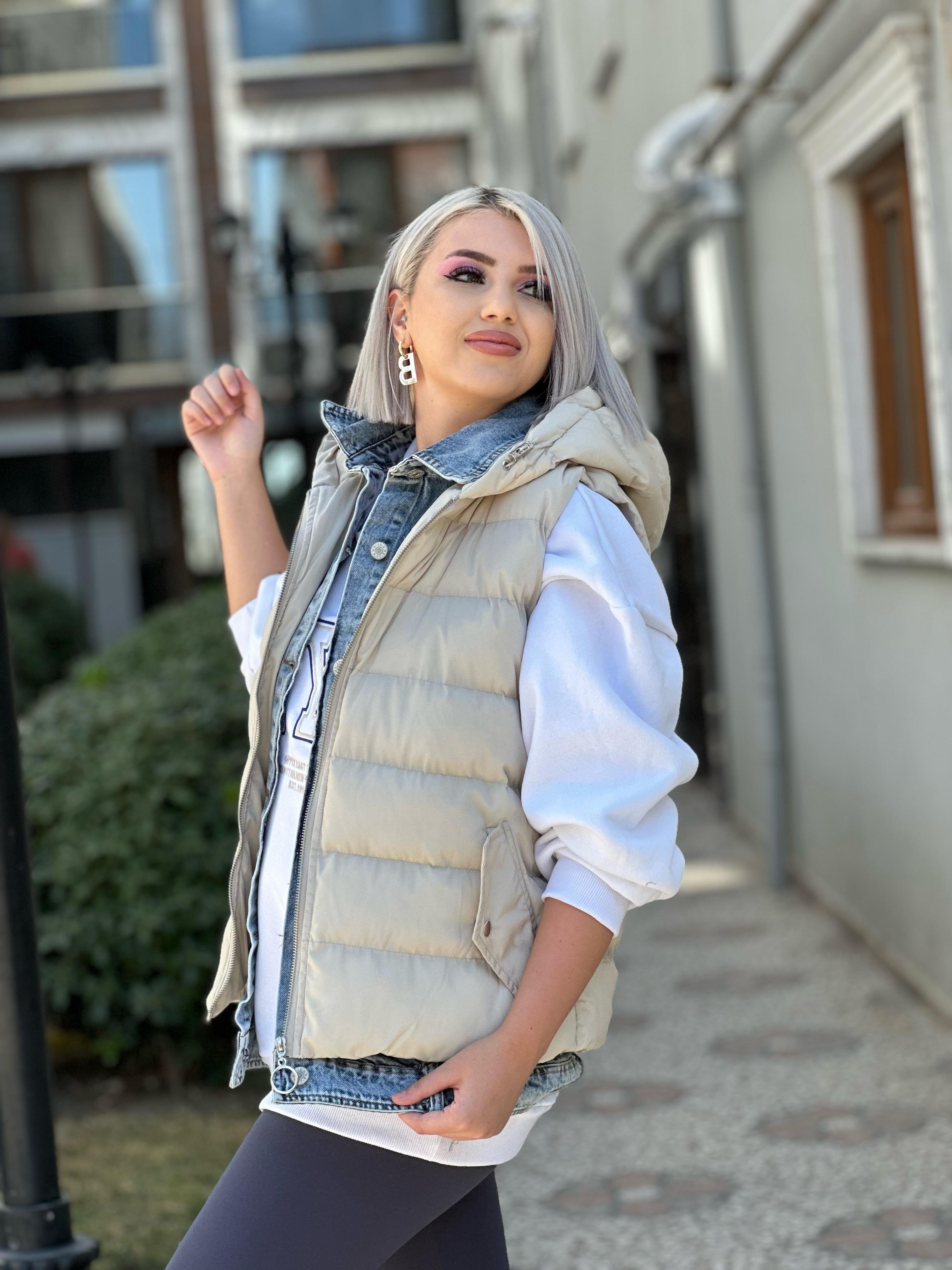 Bej Kot Detaylı Şişme Yelek
