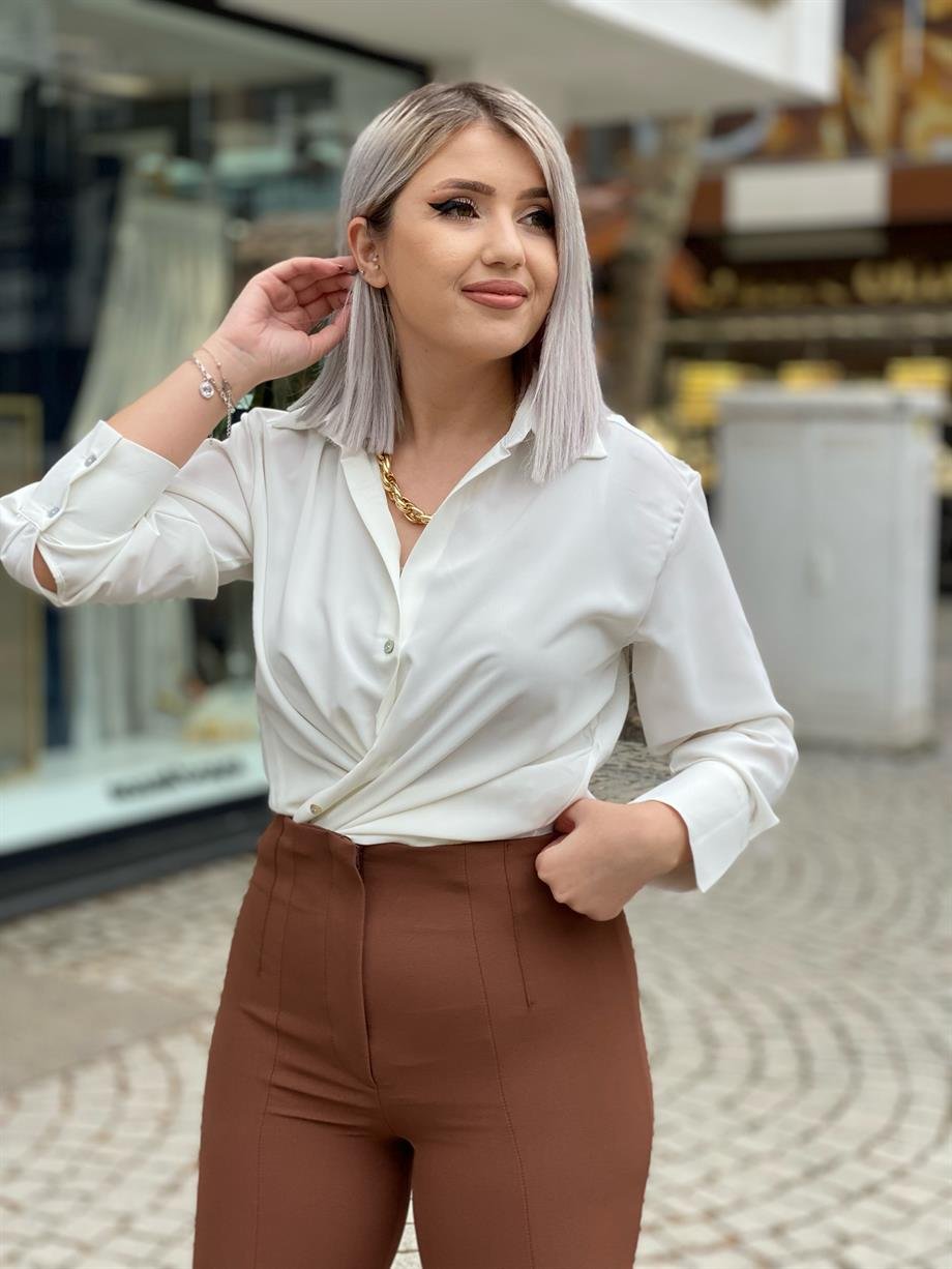 Beyaz V Yaka Saten Gömlek 