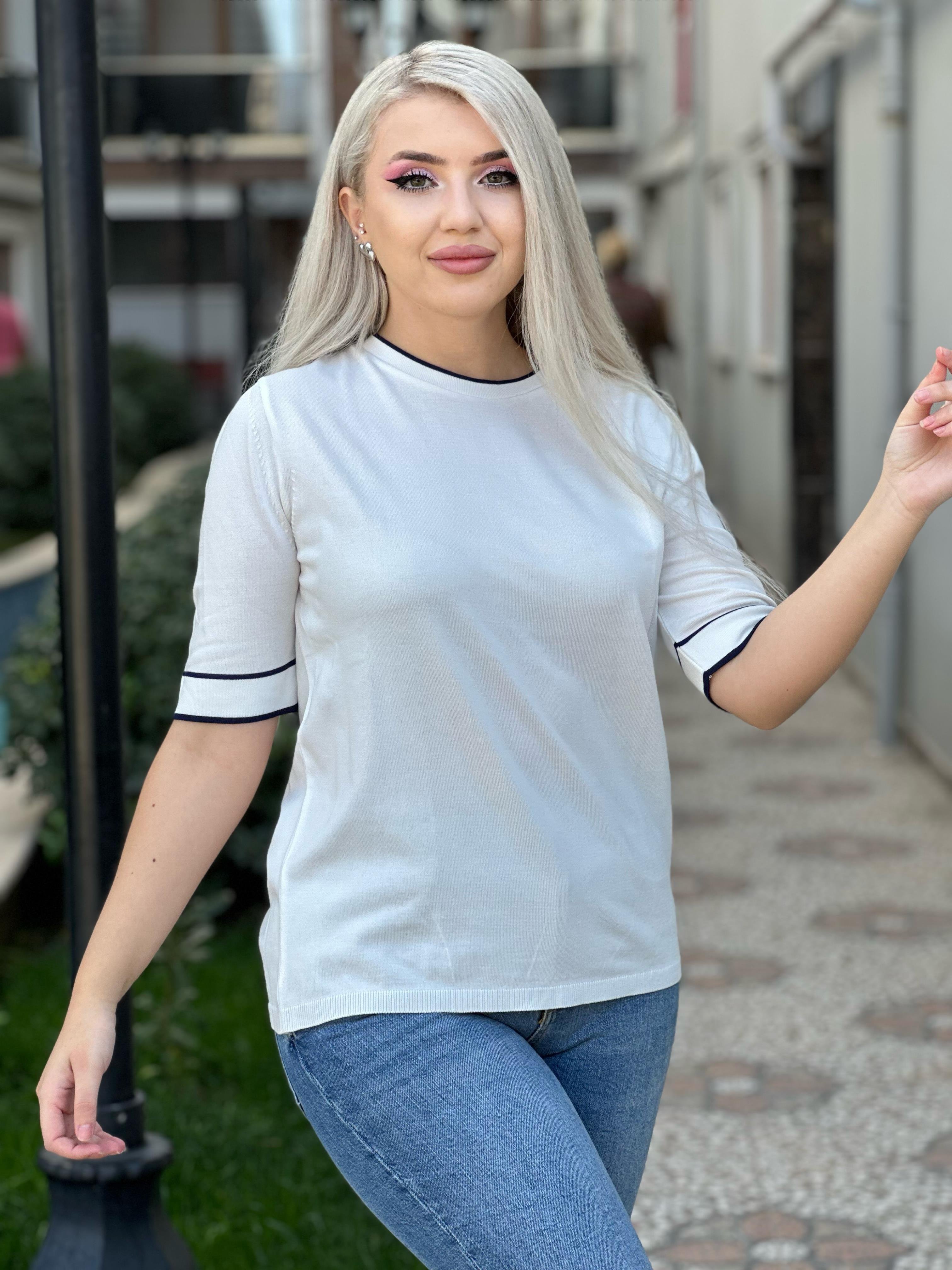 Bisiklet Yaka Biyeli Beyaz Merserize 