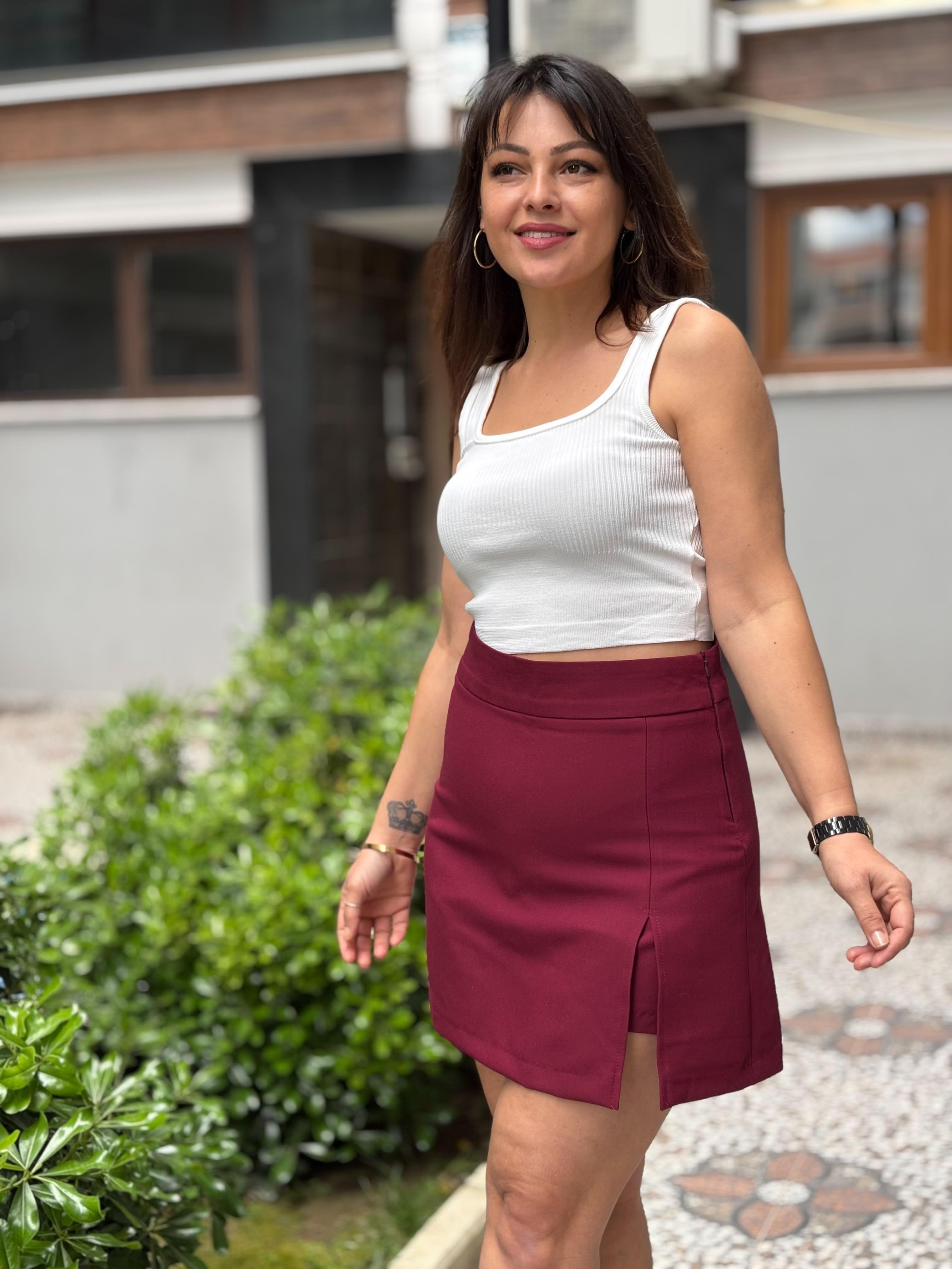 Bordo Şort Etek 