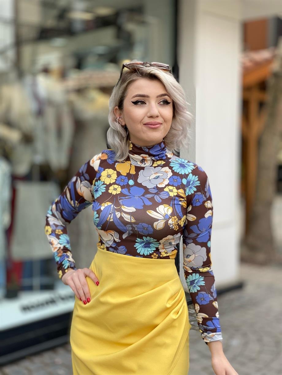 Çiçekli Bluz