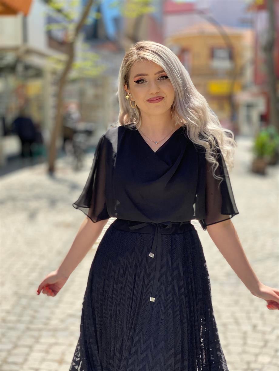 Eteği Dantel Degaje Tasarım Elbise 