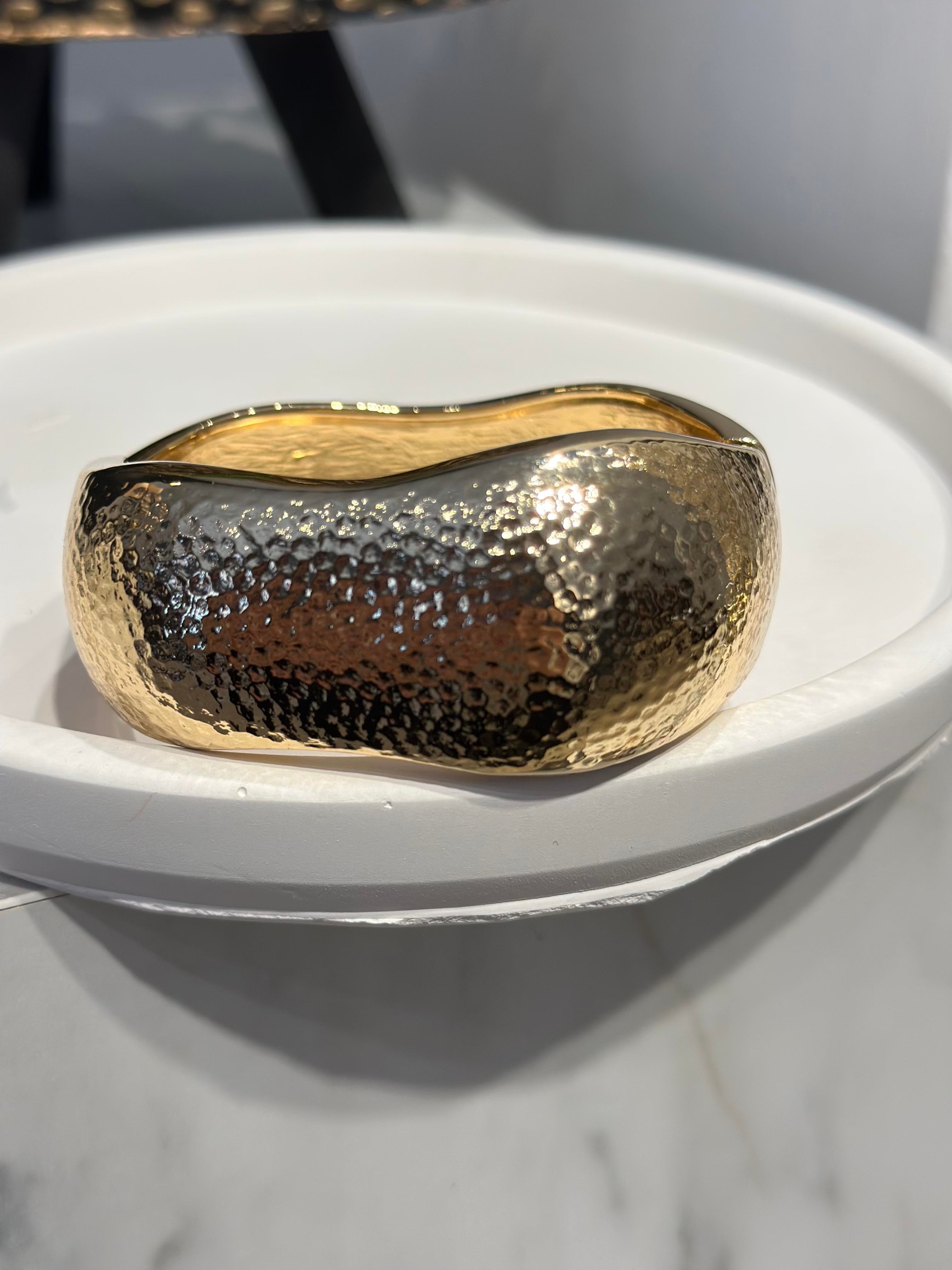 gold detaylı kalın kelepçe