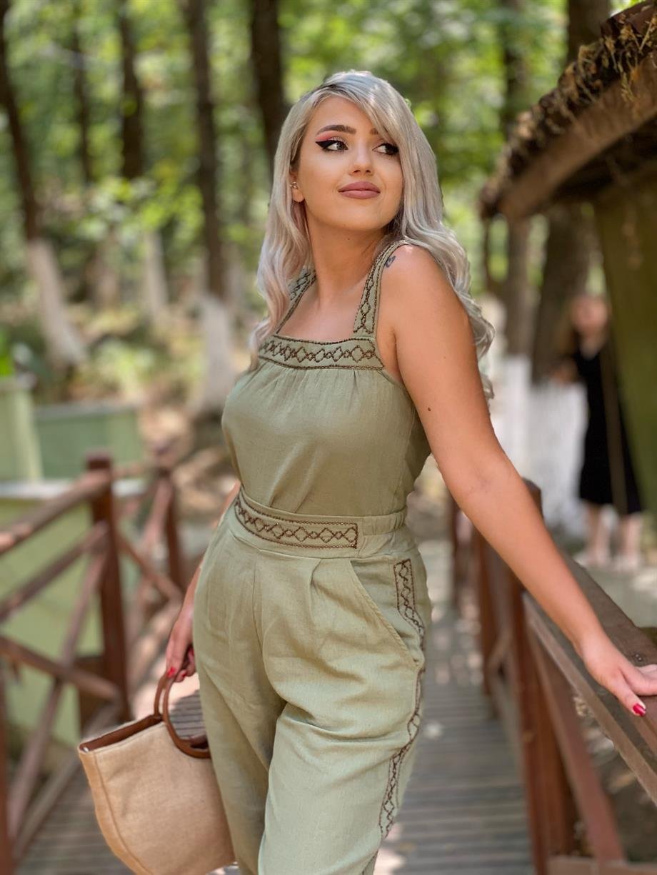 Haki Nakış İşlemeli Müslim Takım