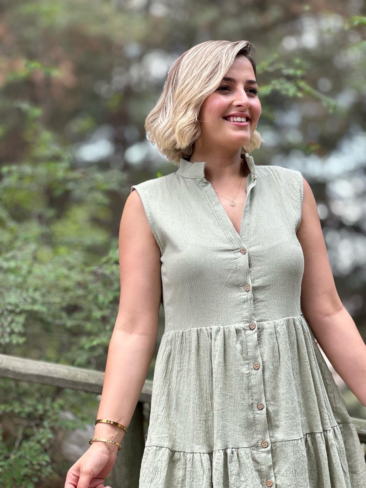 Haki Önü Düğmeli Müslin Kumaş Elbise
