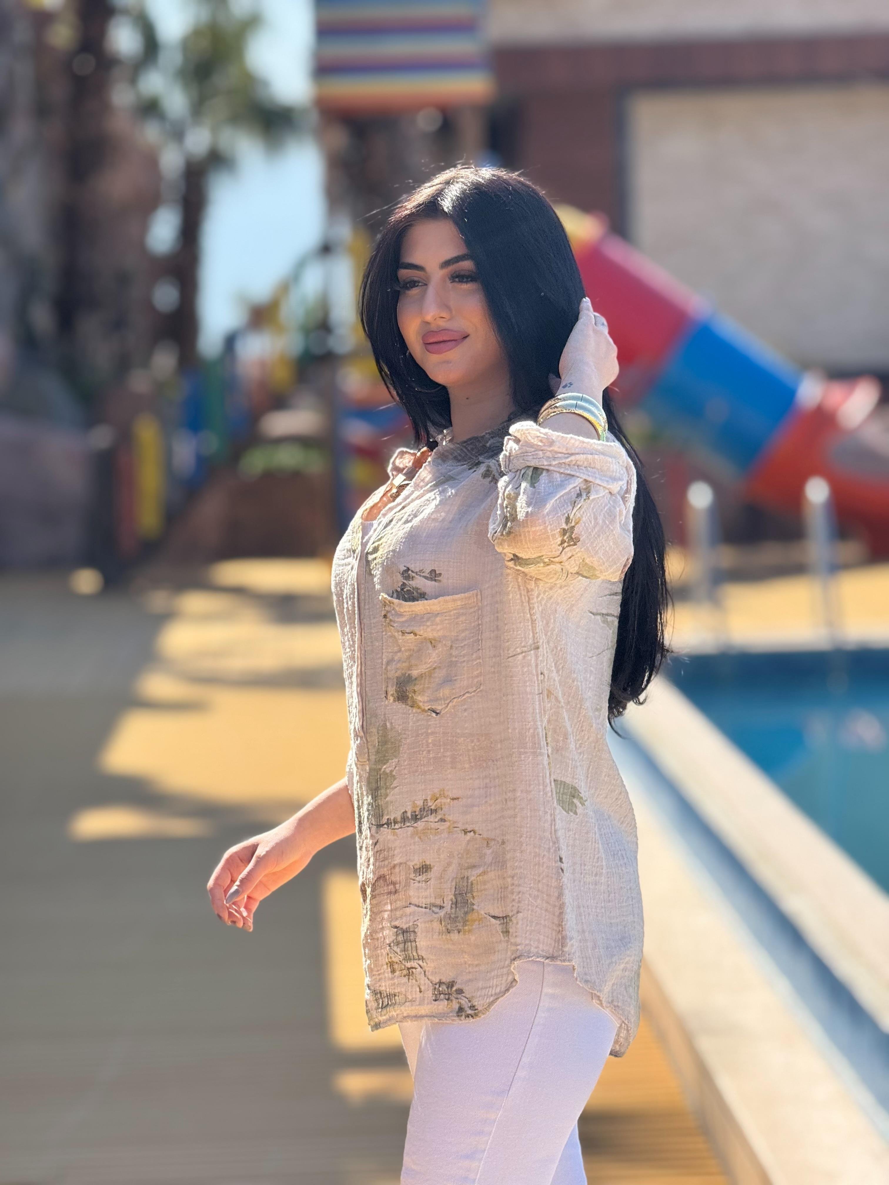 İthal Yaprak Desenli Gömlek