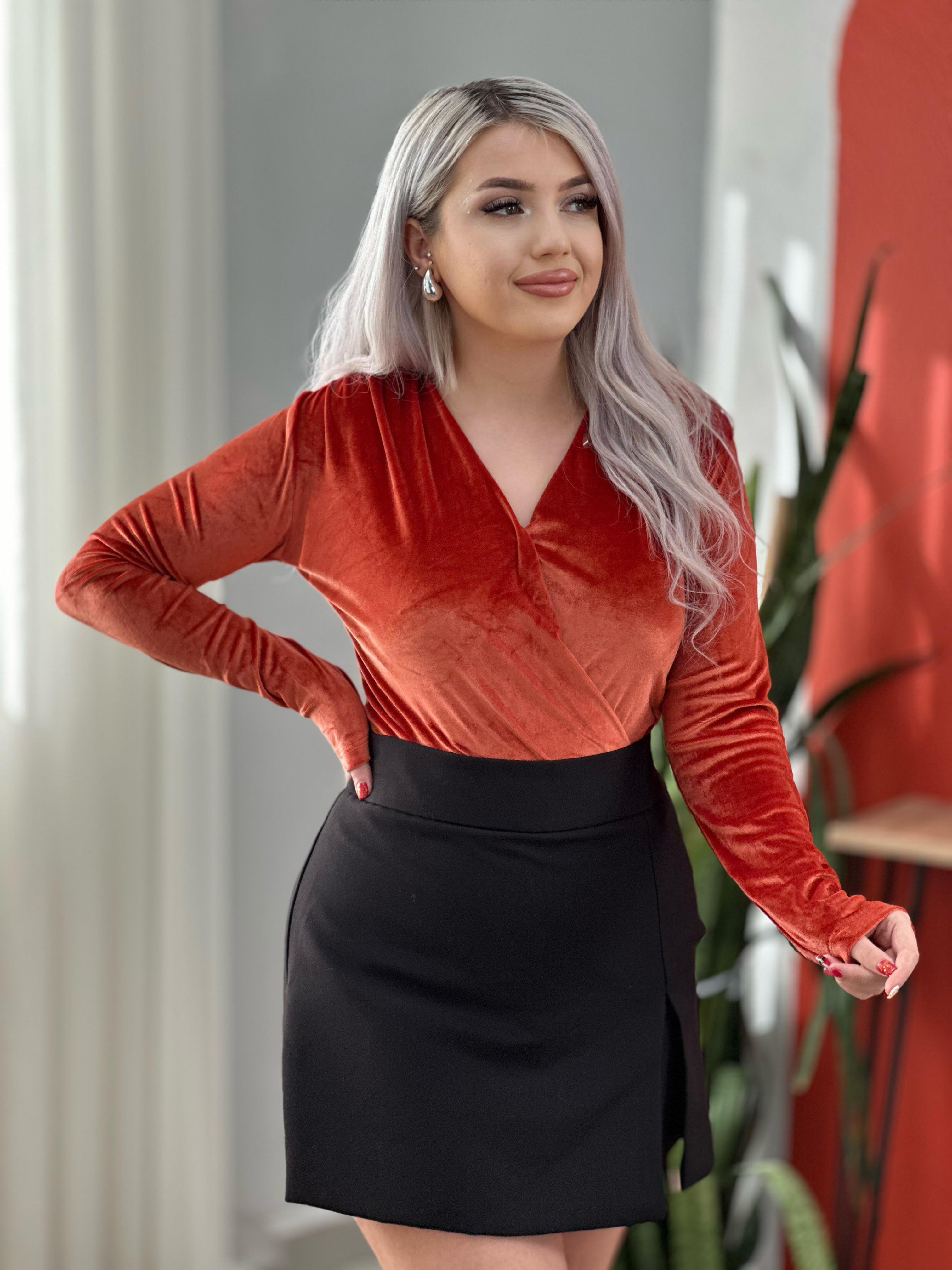 Kadife Oranj Bodysuit