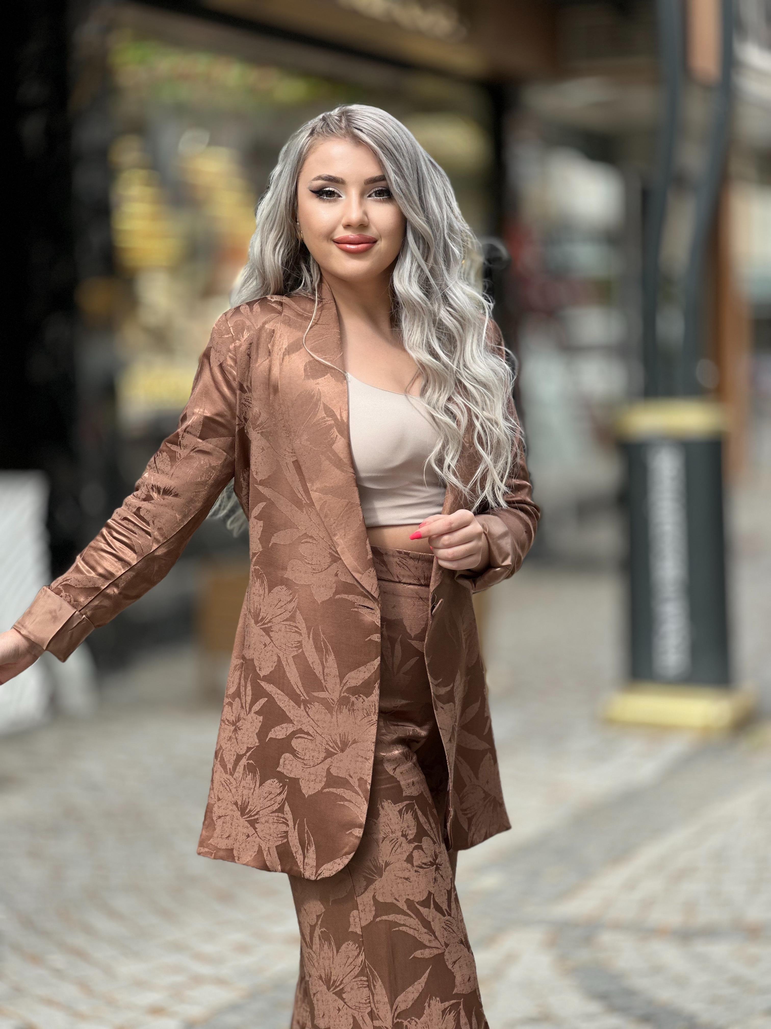 Kahve Jakarlı Takım