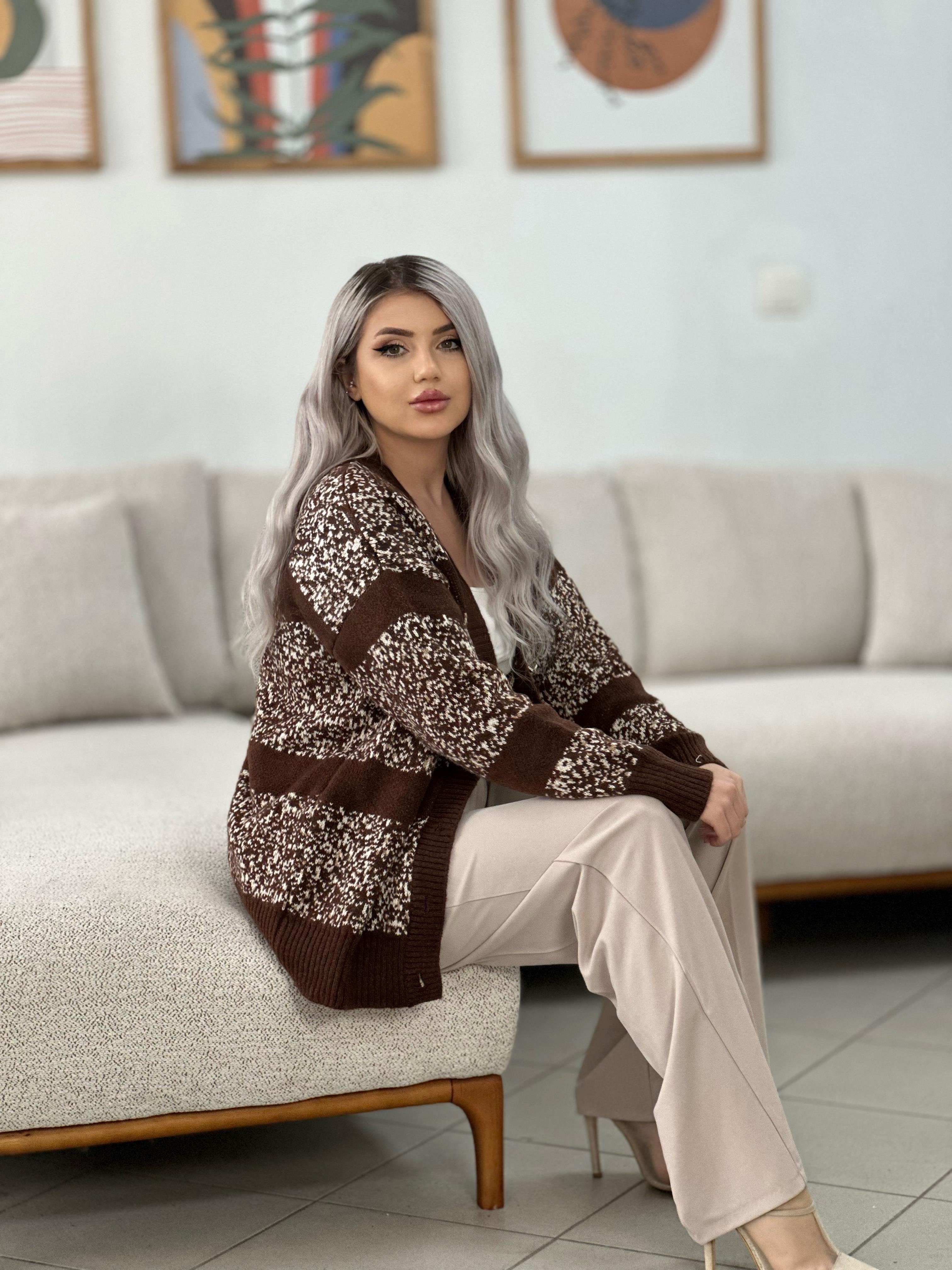 Kahve Kırçıllı Hırka 
