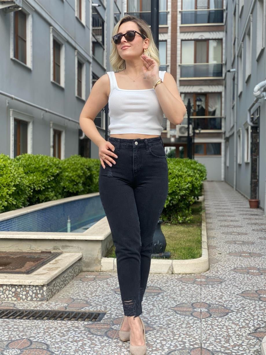 Karol Paça Detaylı Mom Jean