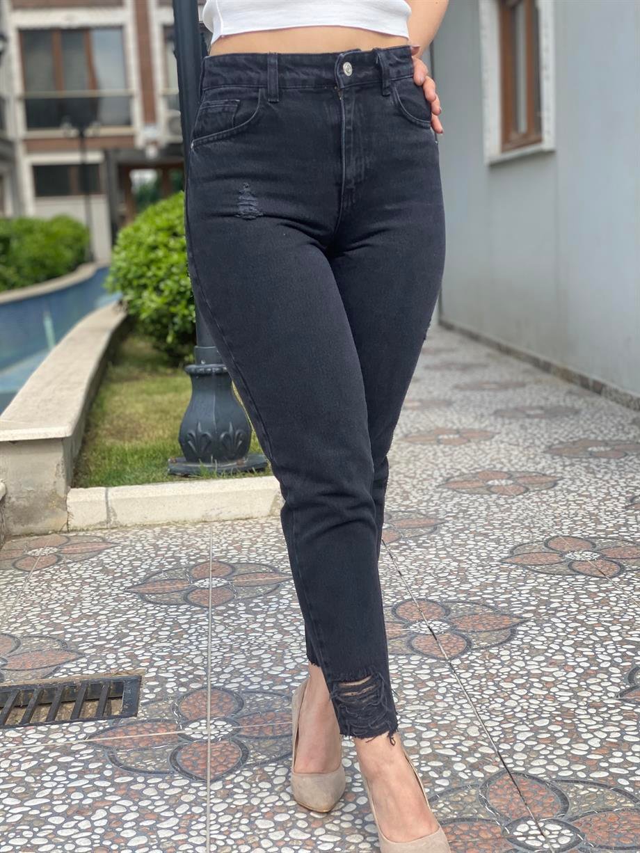 Karol Paça Detaylı Mom Jean