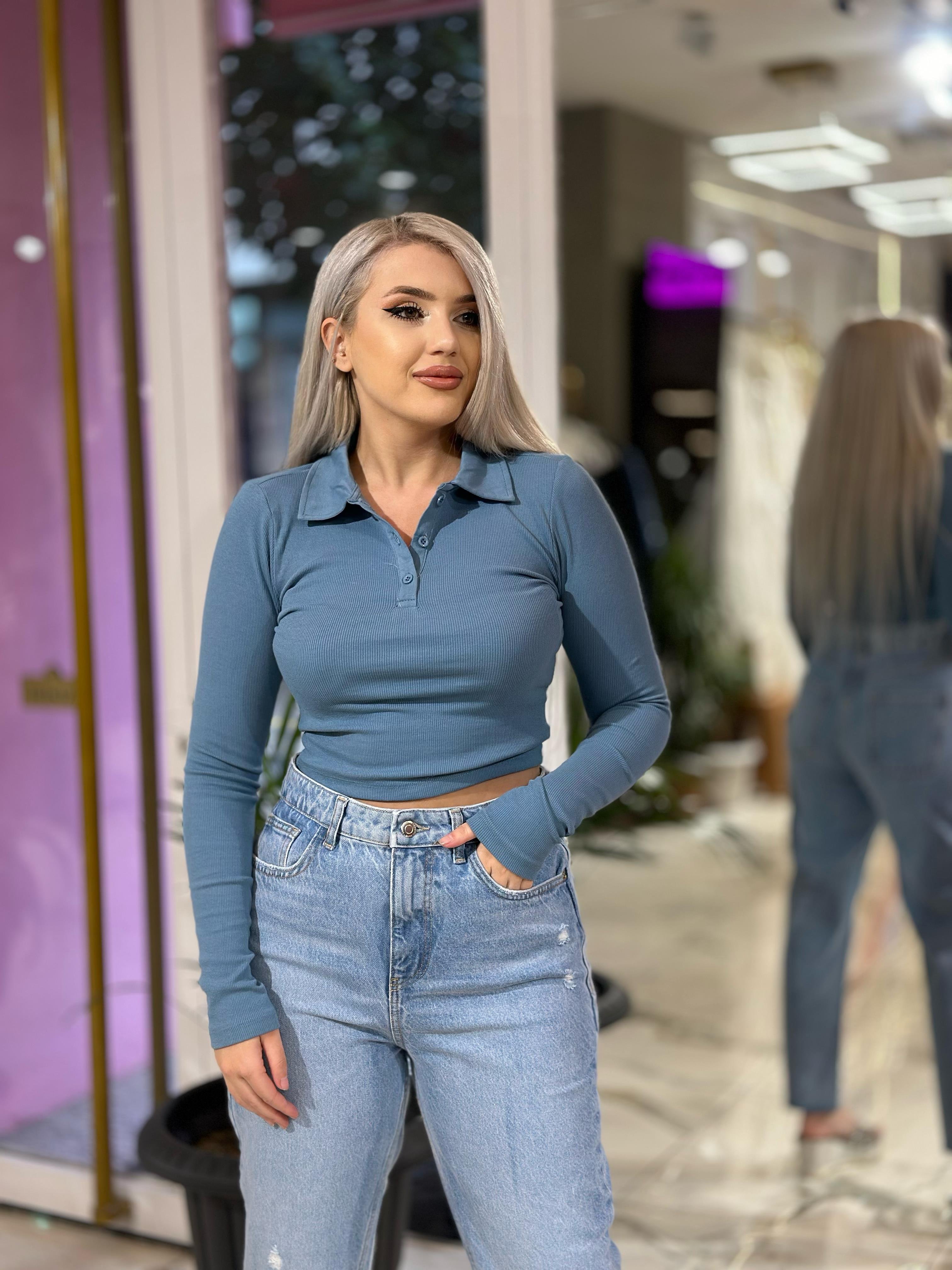 Karol Pola Yaka Mavi Badi