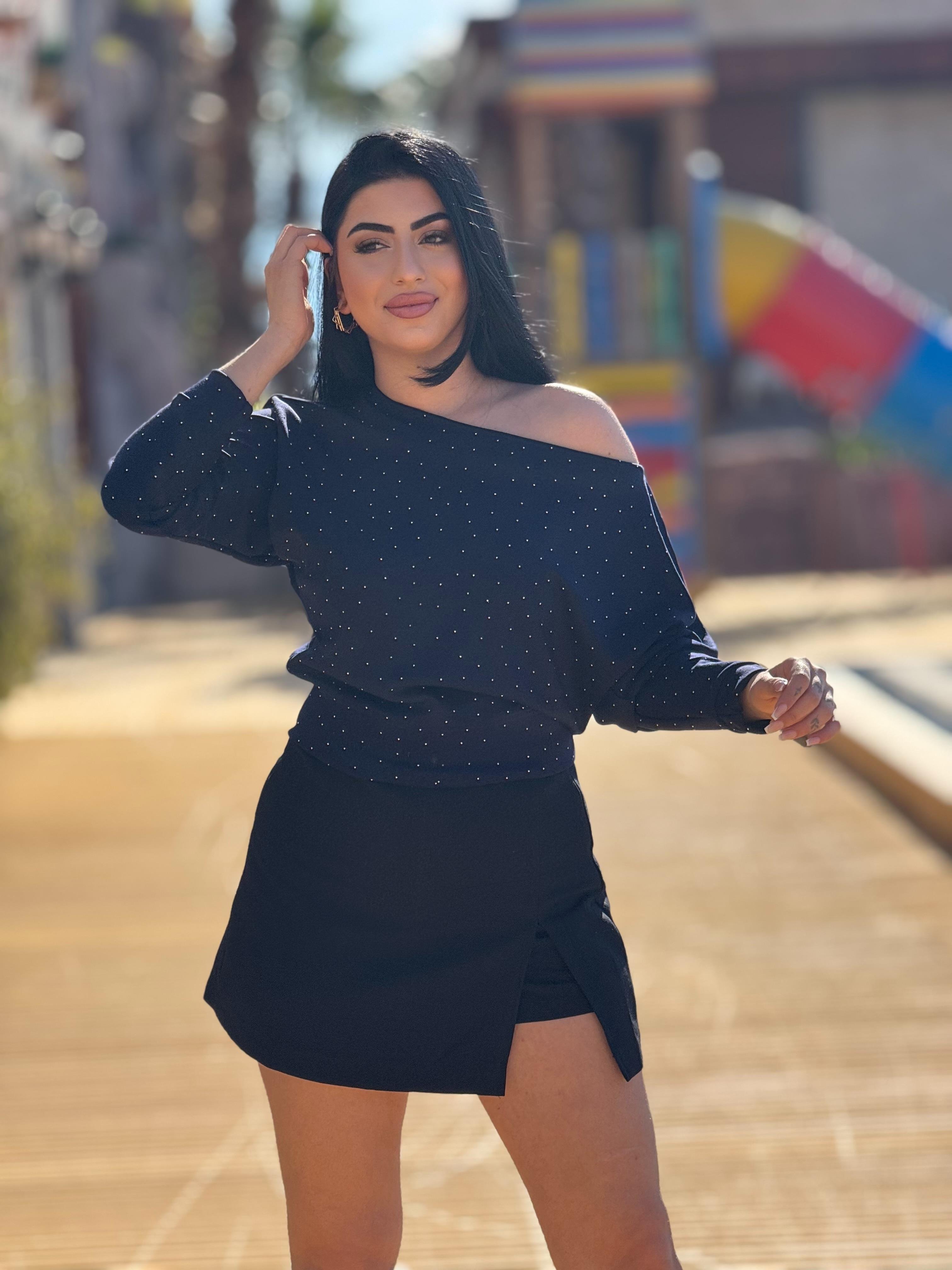 Kayık Yaka Taşlı Modal Bluz Lacivert