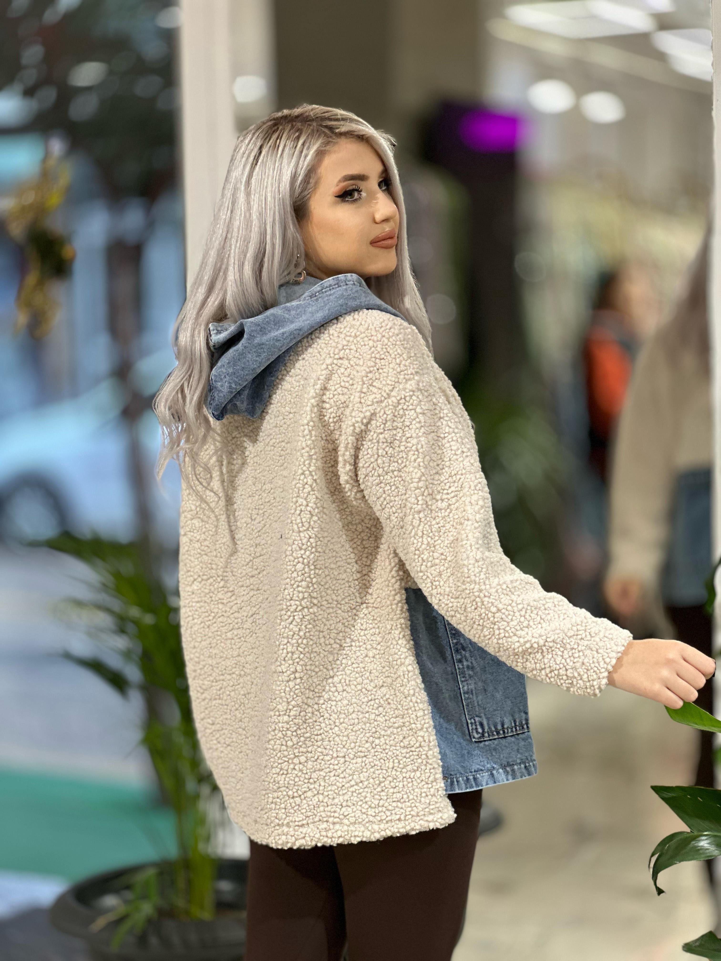 Kot Detaylı Peluş Mont