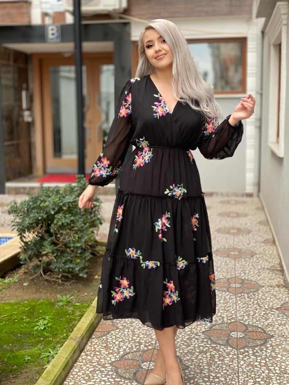 Kruvaze Nakışlı Siyah Şifon Elbise