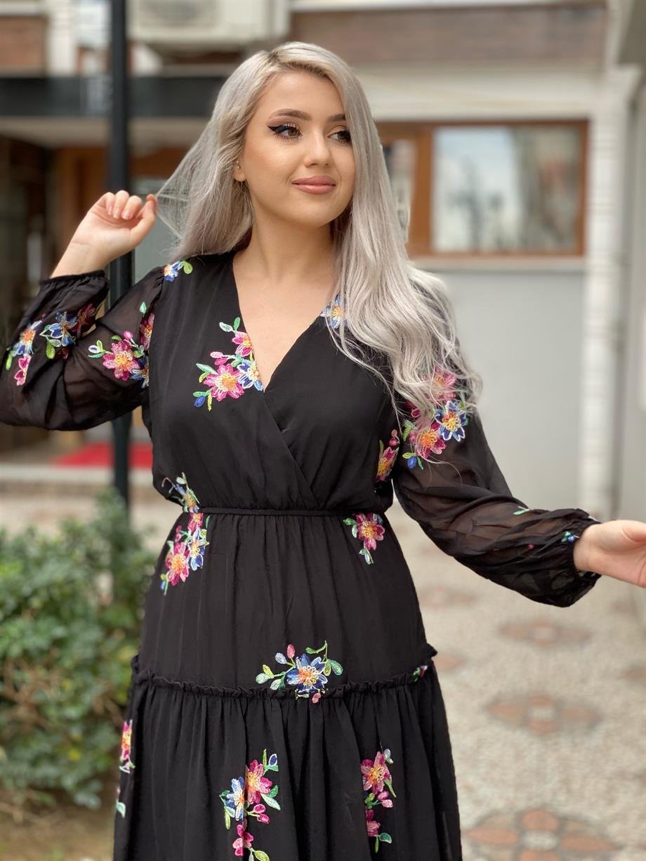 Kruvaze Nakışlı Siyah Şifon Elbise