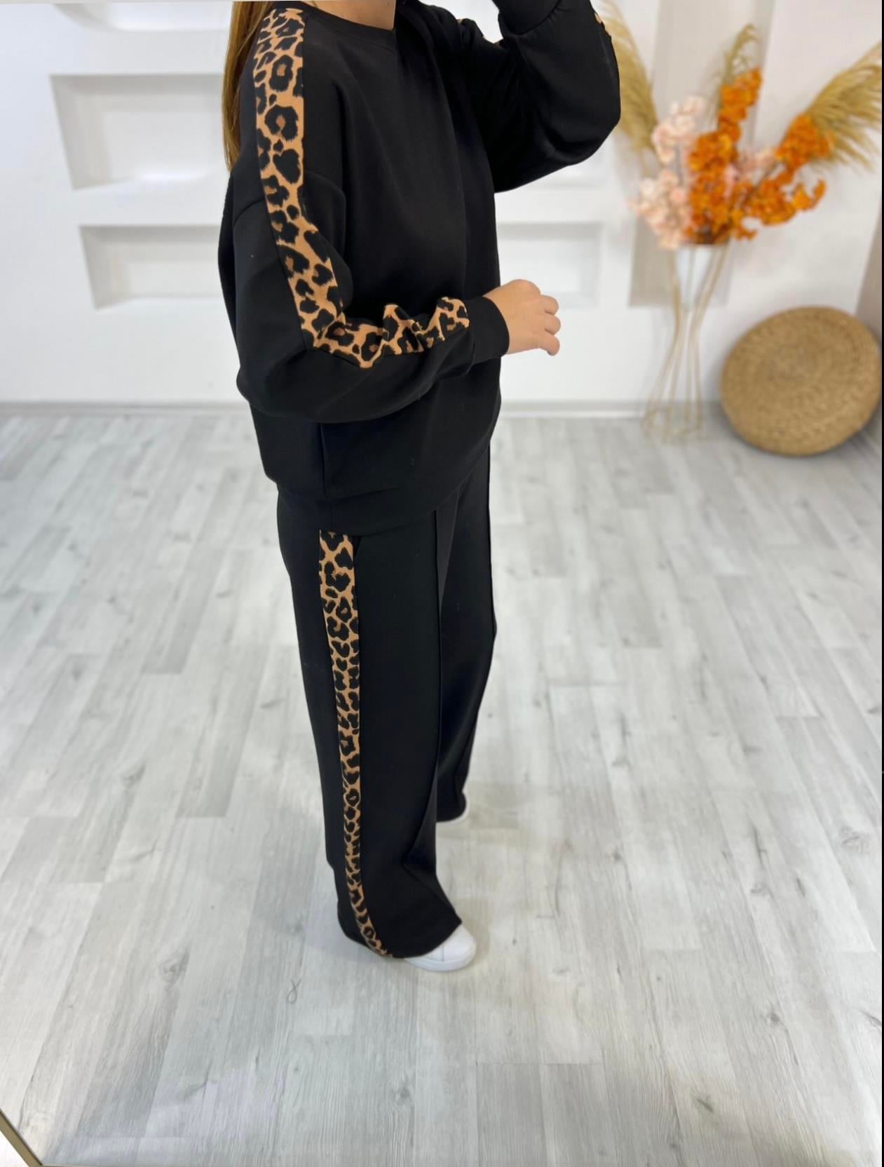 Leopar Detaylı Siyah Takım 