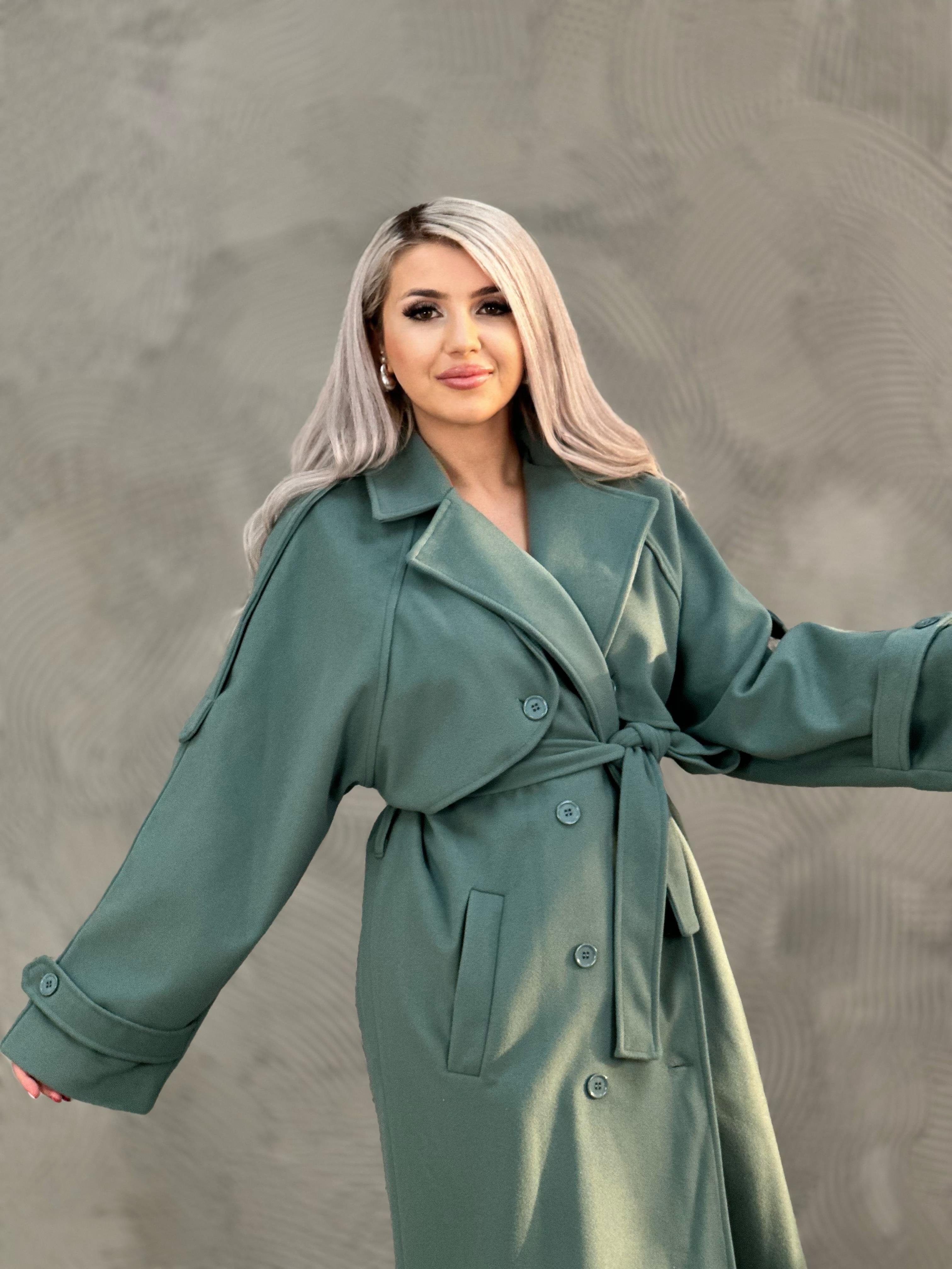 Mint Yeşili Kaşe Kaban