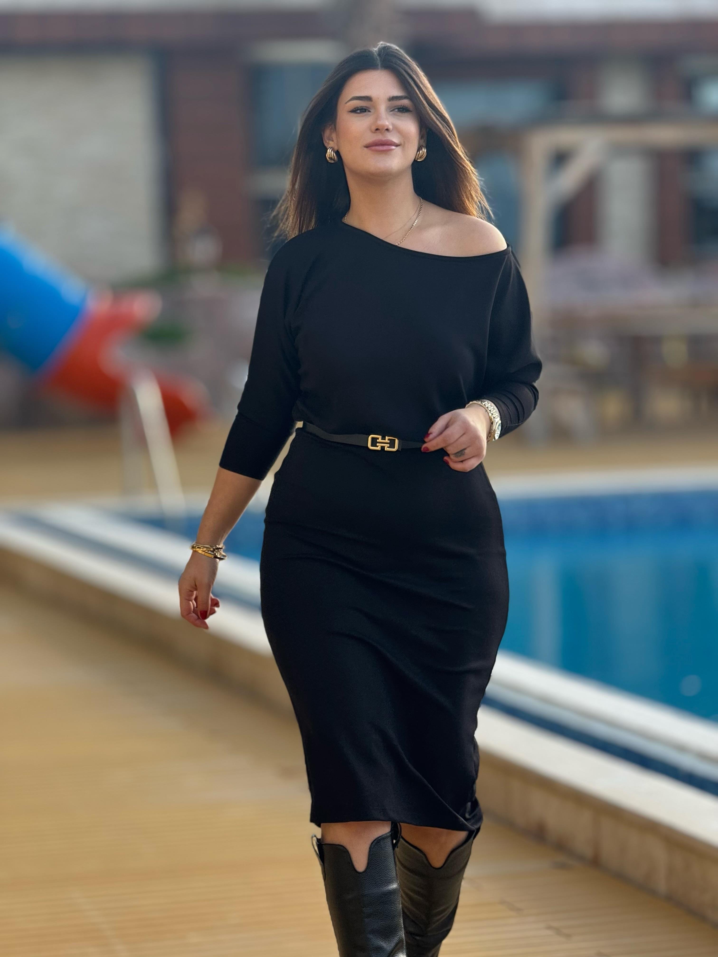Modal Kumaş Kayık Yaka Siyah Elbise