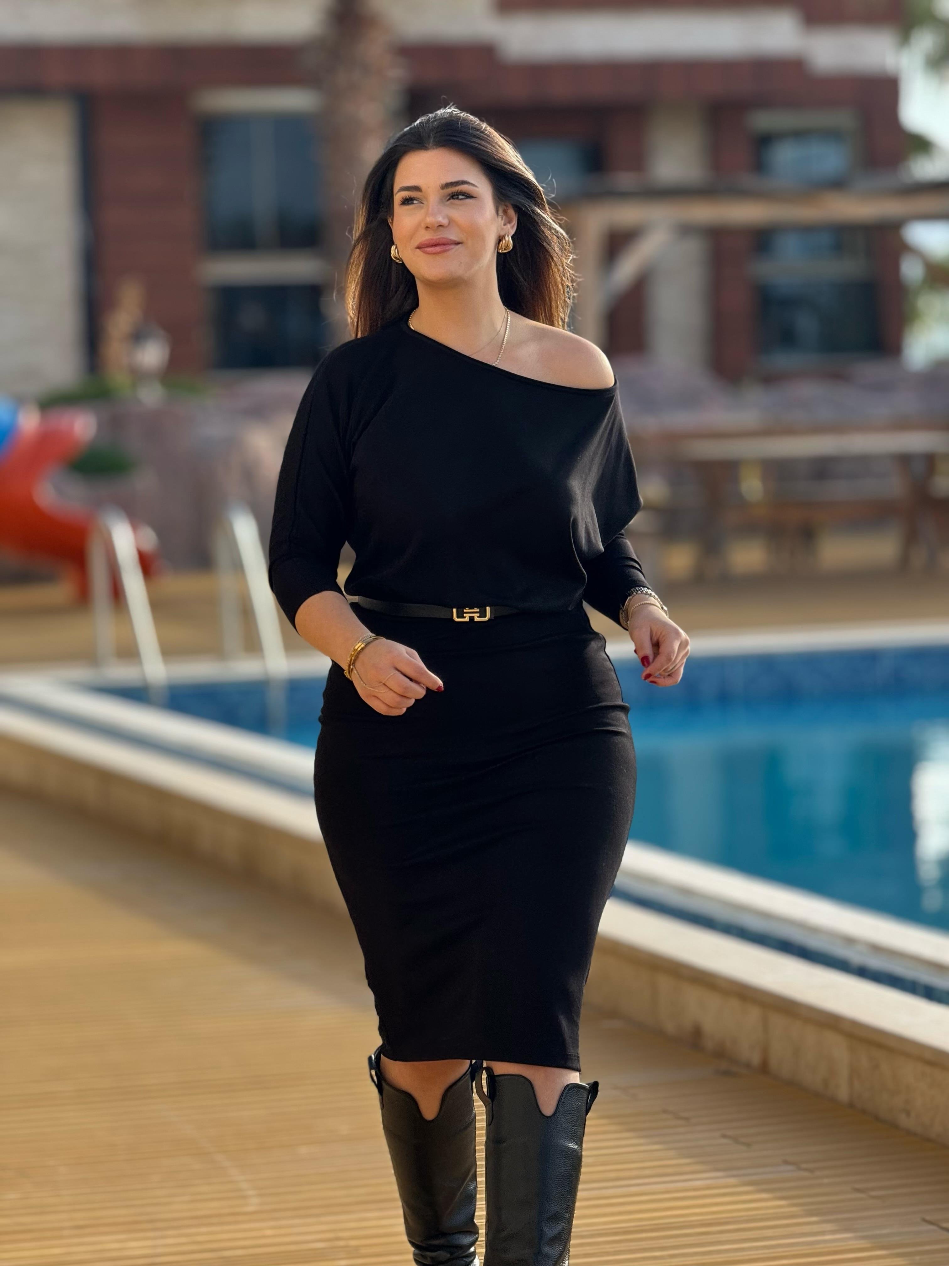 Modal Kumaş Kayık Yaka Siyah Elbise