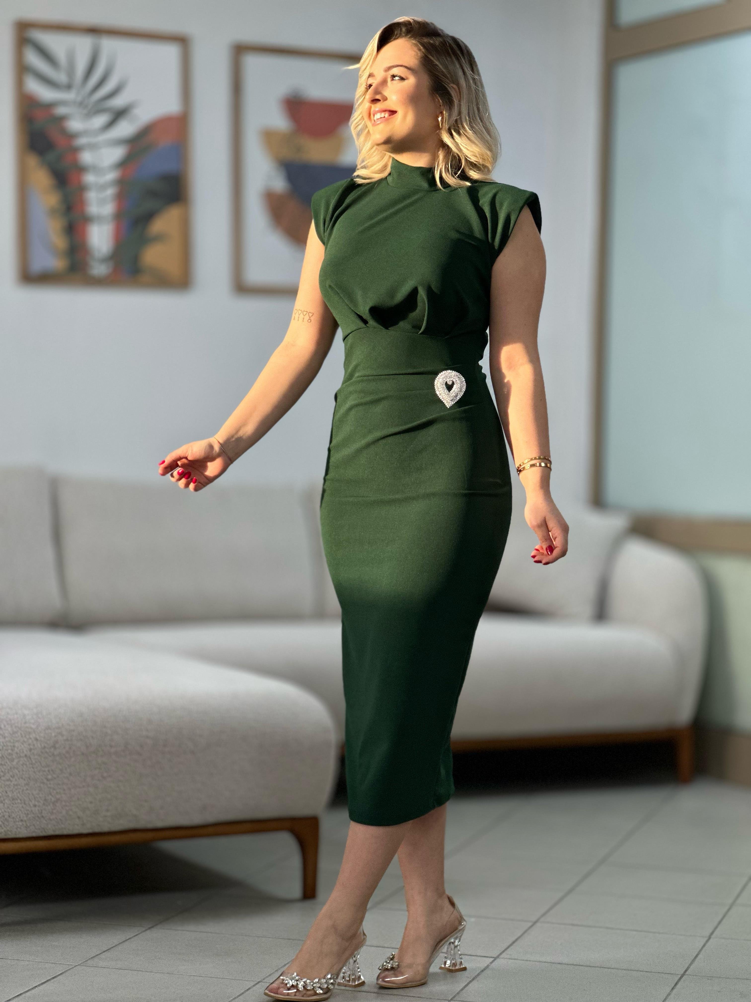 Omuz Vatkalı Broş Detay Haki Elbise