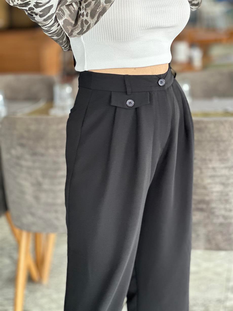 Paça Detayı Düğmeli Tasarım Pantolon 