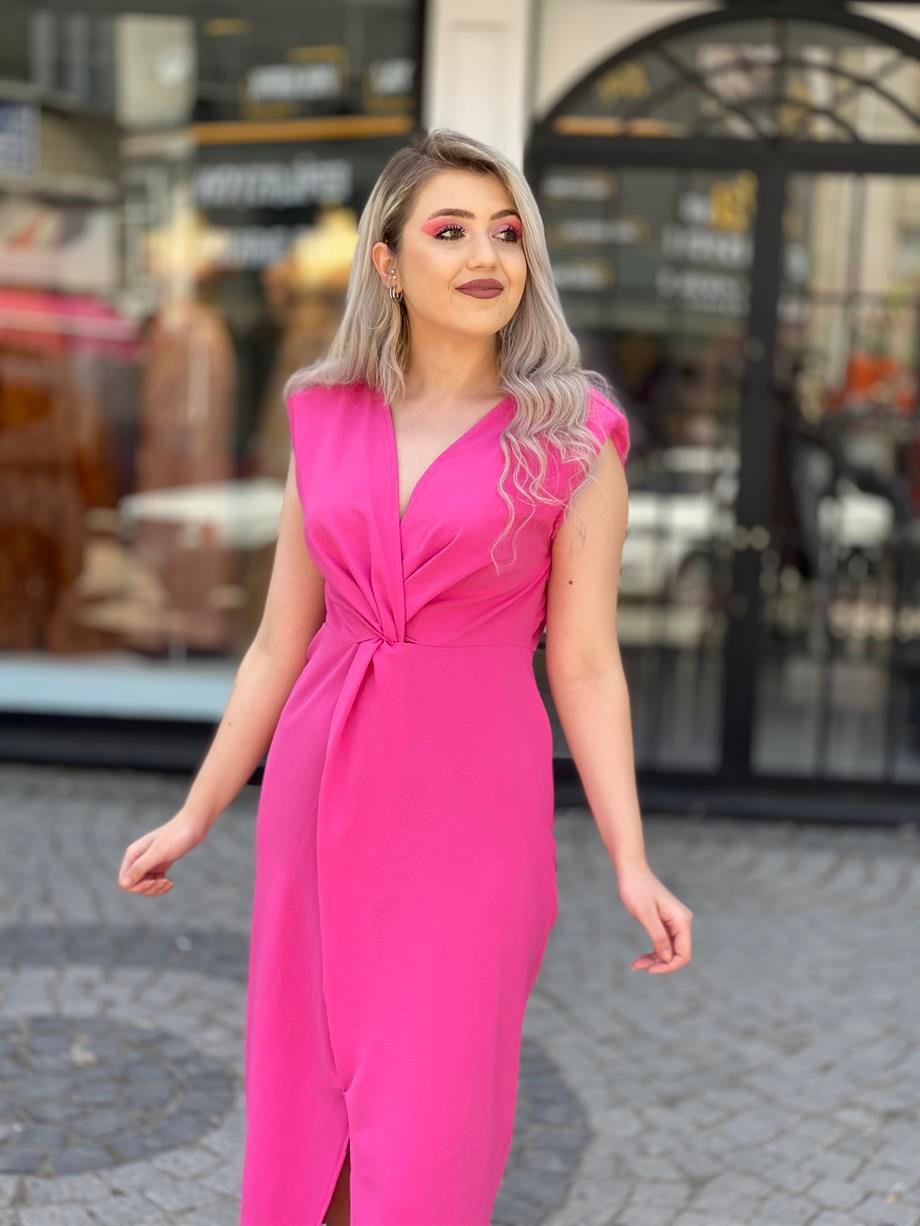 Pembe Vatkalı Önden Düğümlü Elbise