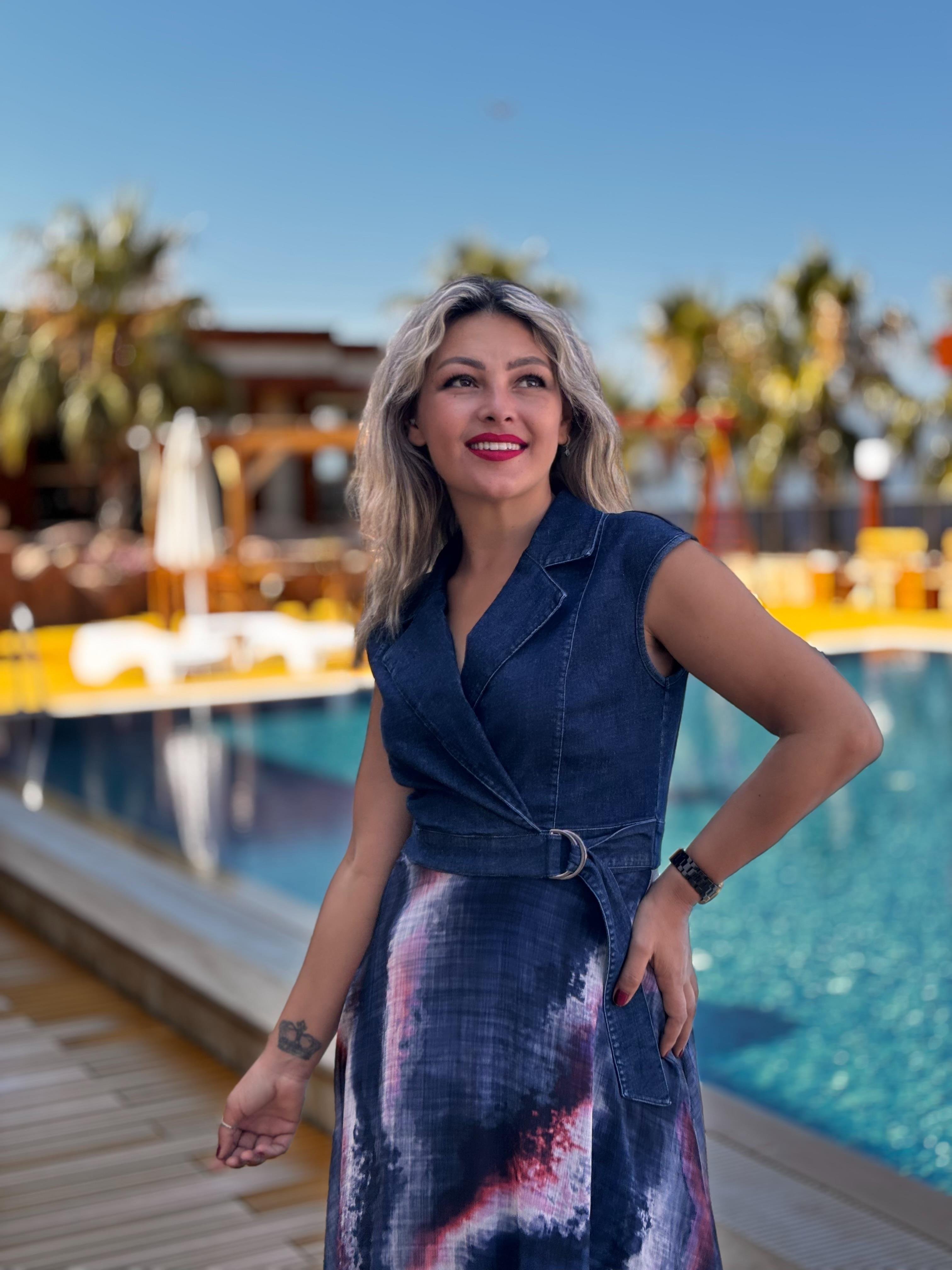 Premium Seri Etek Ucu Şifon Jean Elbise
