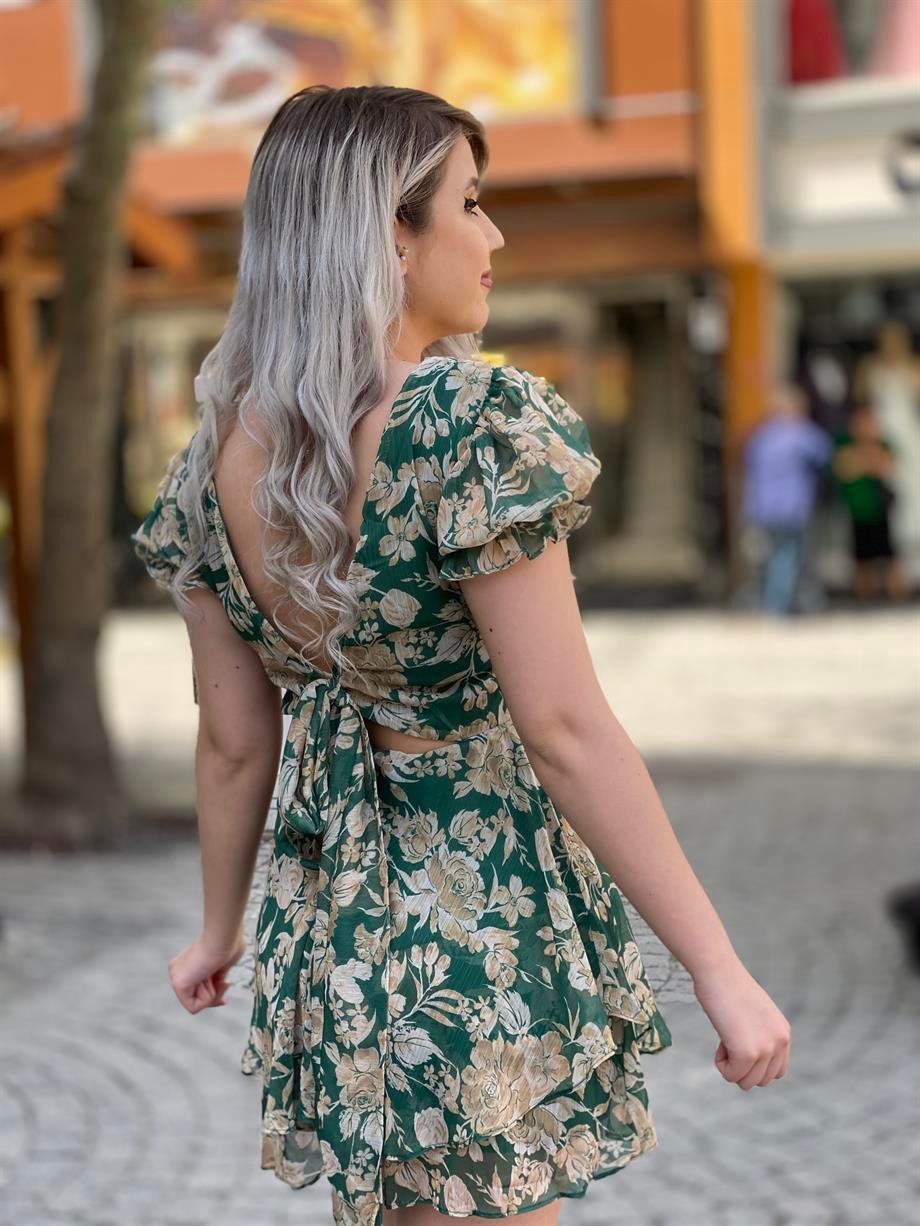 Sandık Yaka Şifon Şortlu Elbise