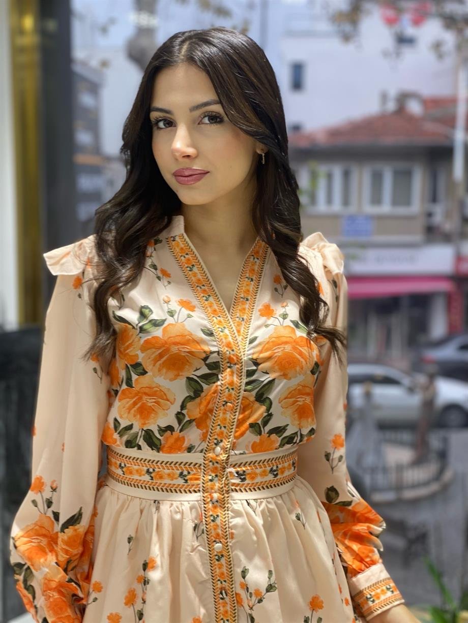Şifon Hakim Yaka Tasarım Elbise