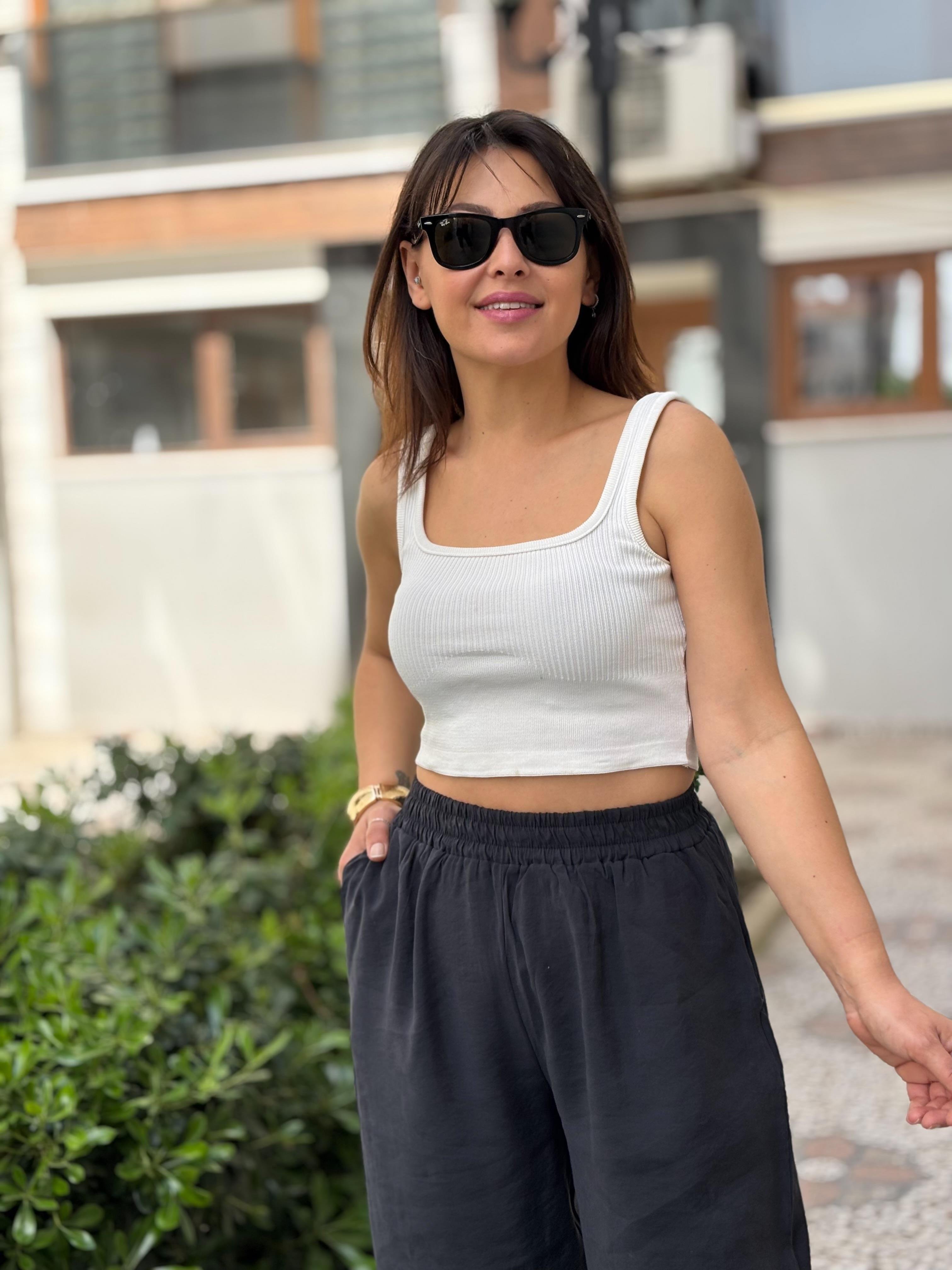 Siyah Fitilli Crop