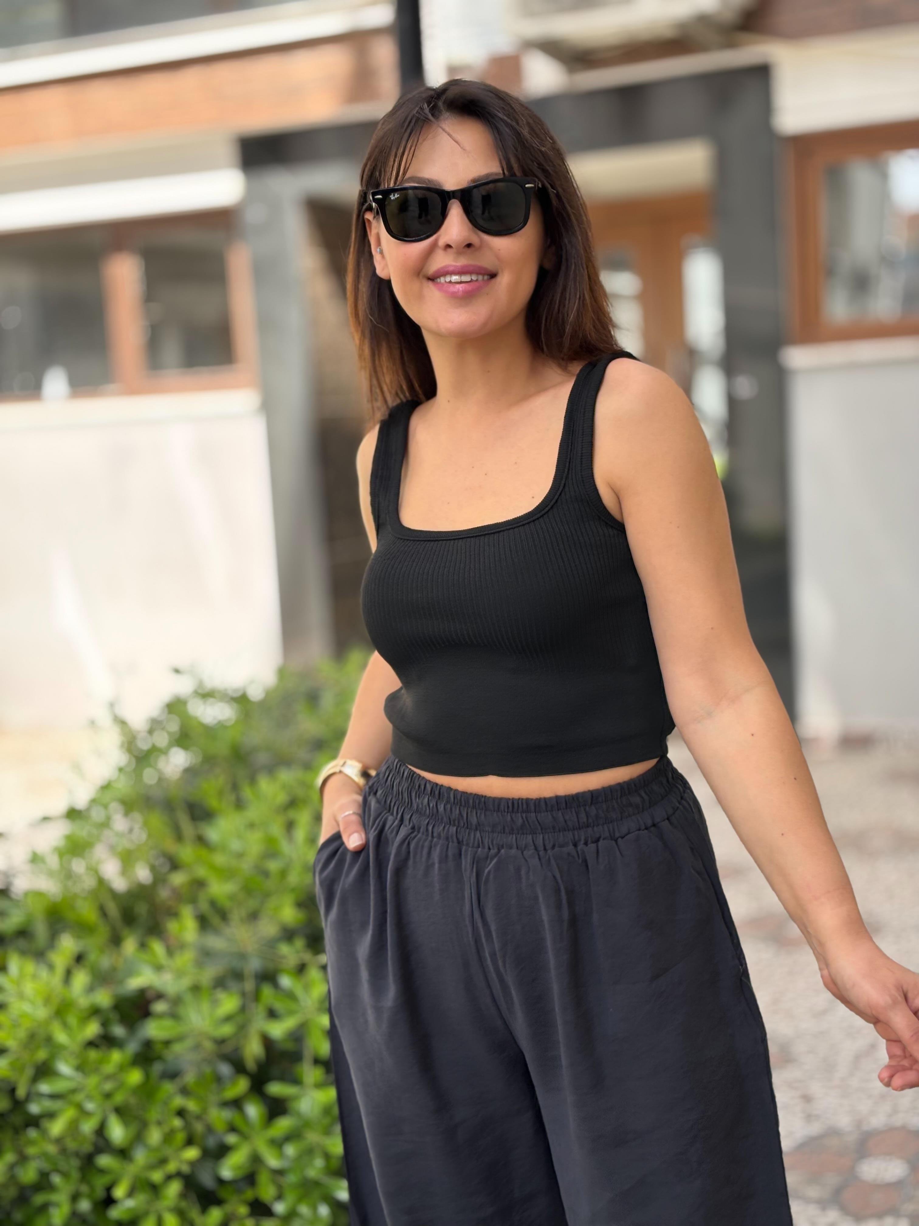 Siyah Fitilli Crop