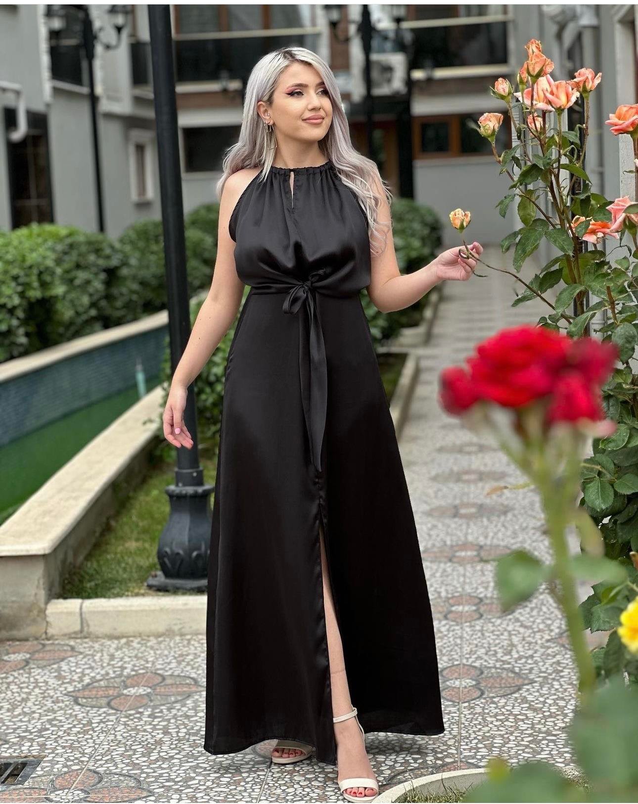 Siyah Saten Tasarım Elbise