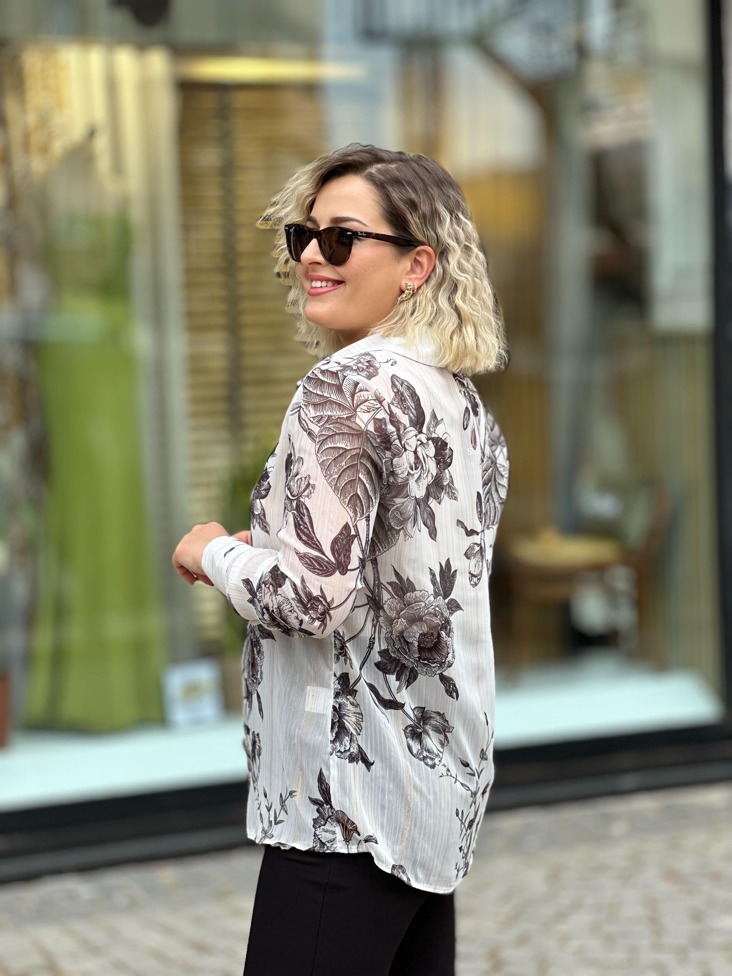 Siyah Şifon Güllü Gömlek 