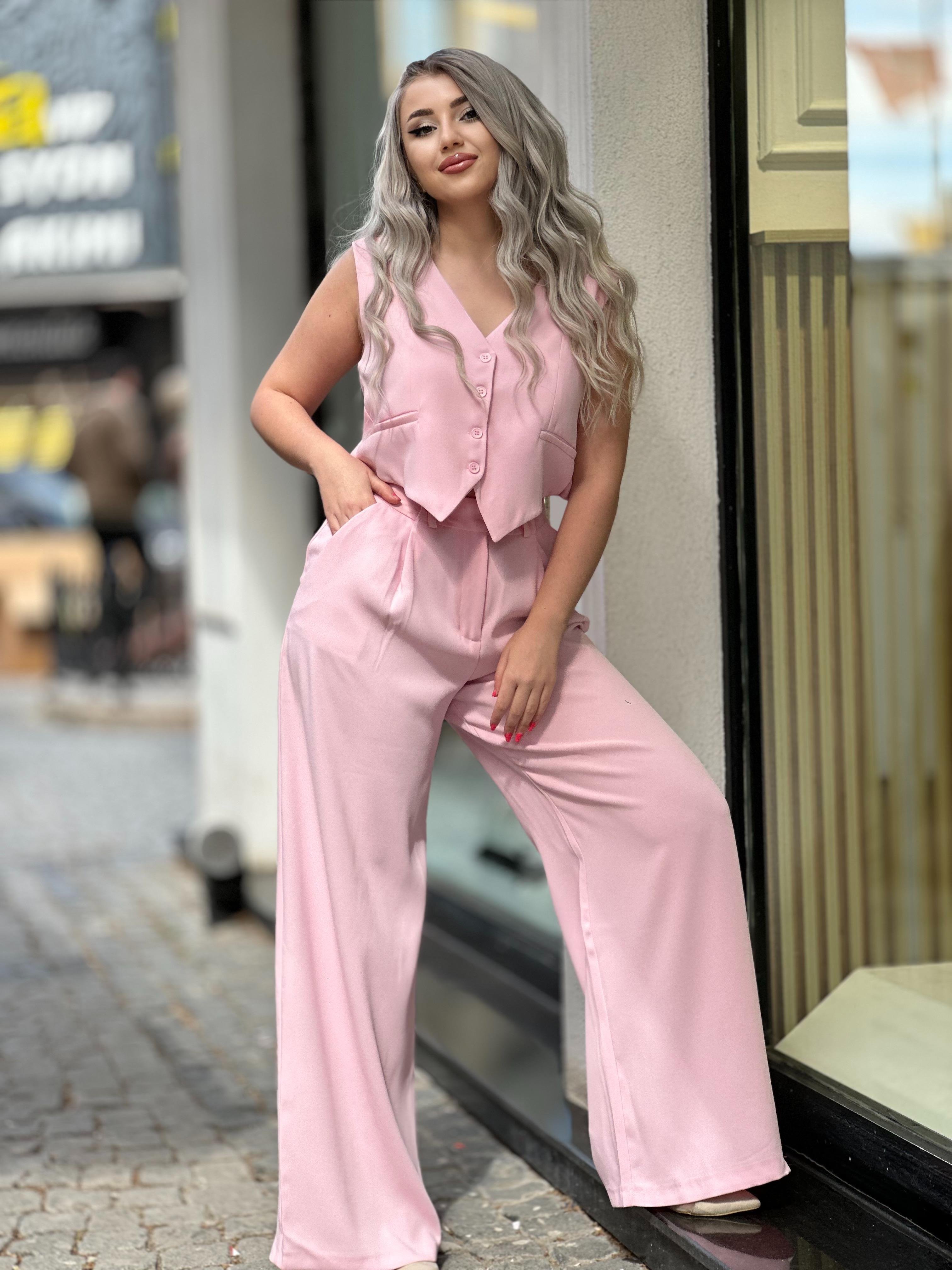 Tasarım Yelekli Pembe Takım