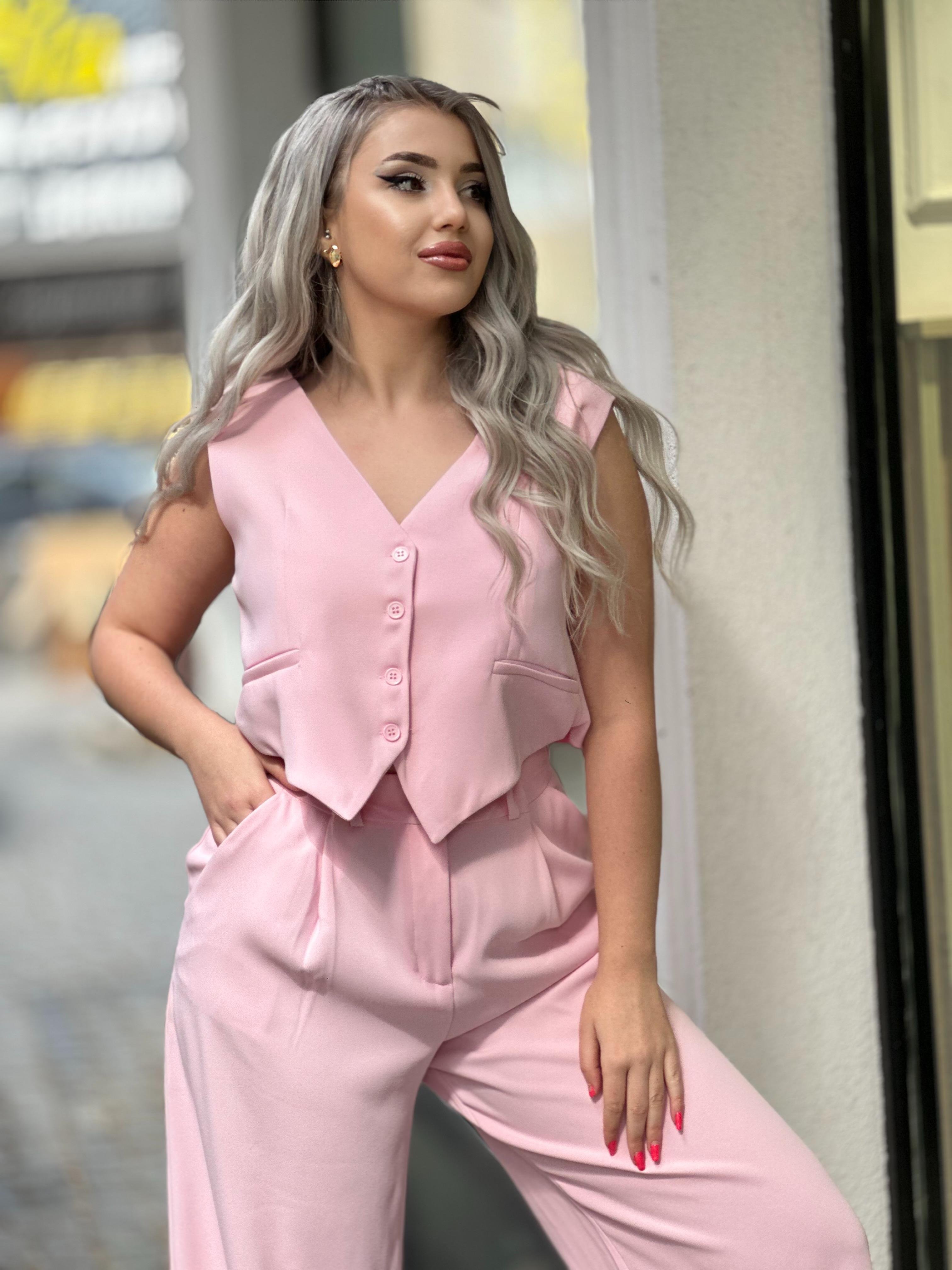 Tasarım Yelekli Pembe Takım